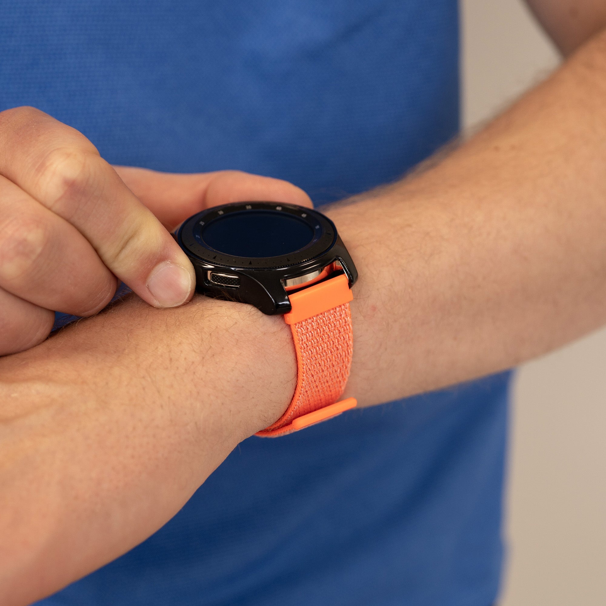 Garmin Forerunner 255 nylon bandje (oranje/rood)