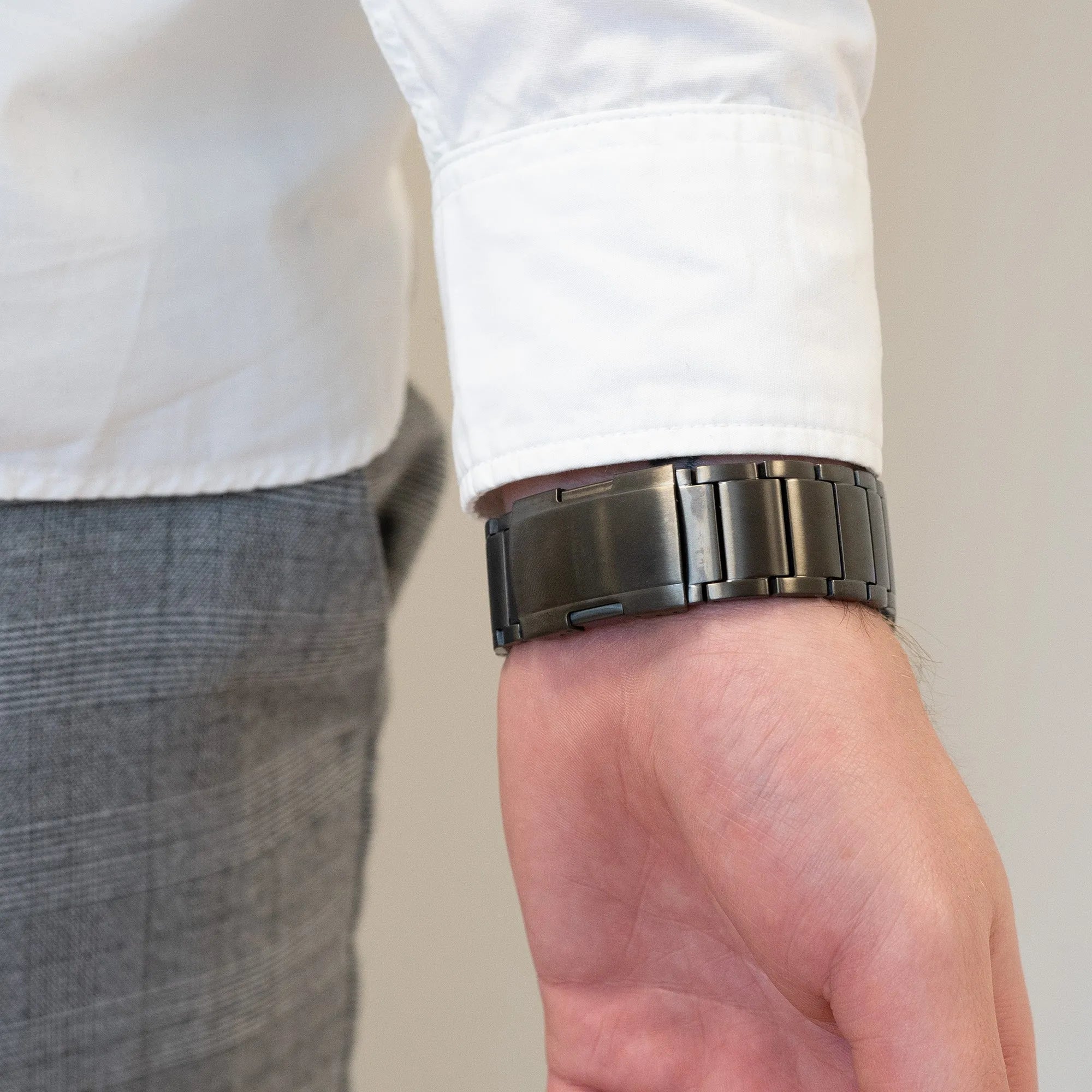 Bandz Apple Watch titanium schakel band (grafiet)