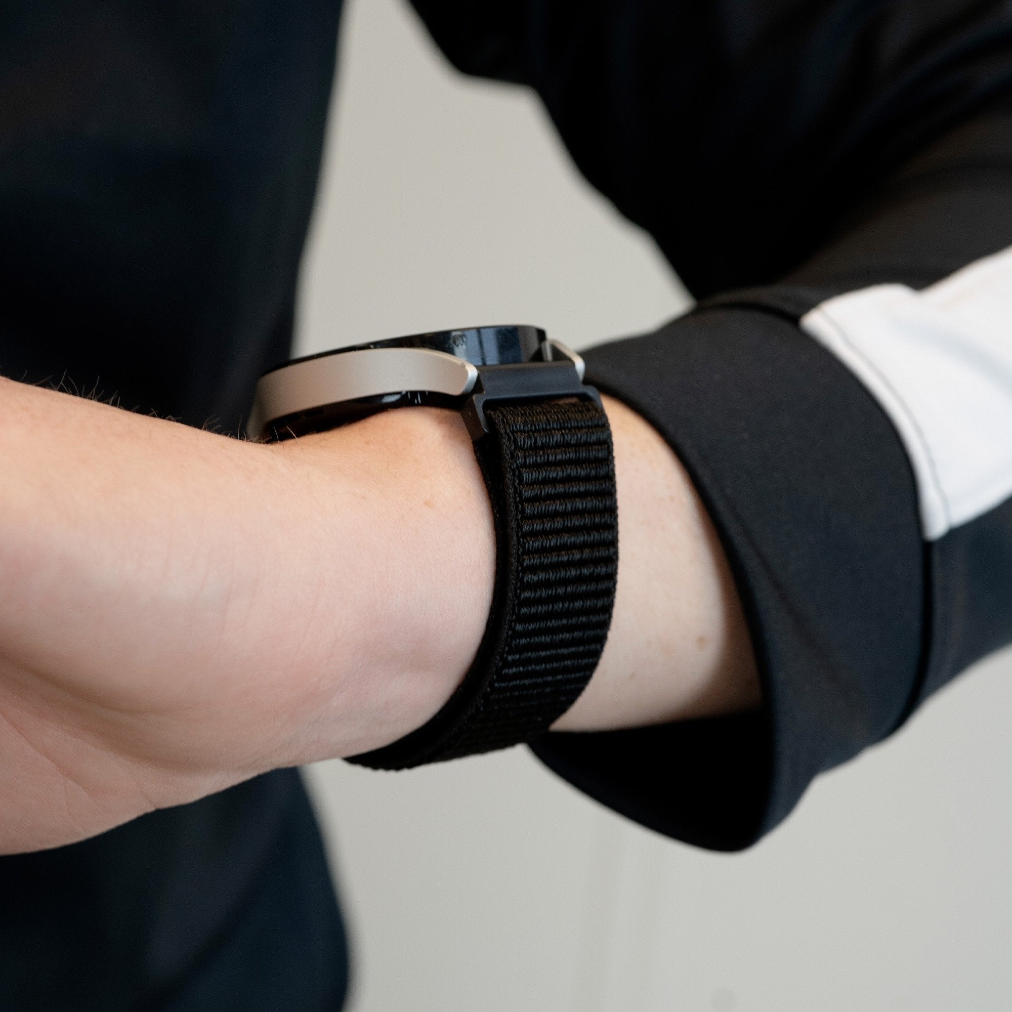 Bandz Huawei Watch GT 5 Pro - 46mm nylon loop band (zwart)