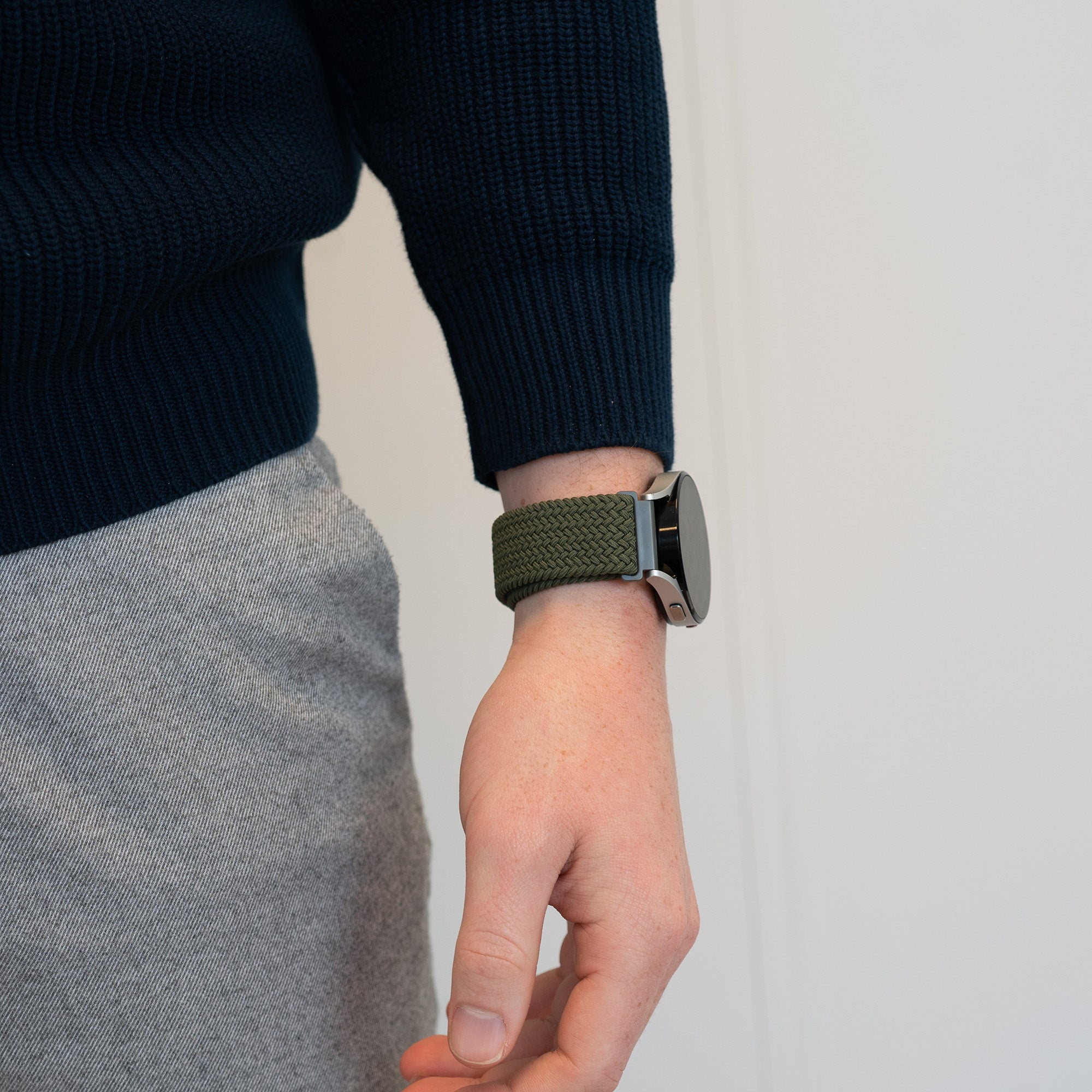 Bandz Samsung Galaxy Watch Active gevlochten nylon band (olijfgroen)