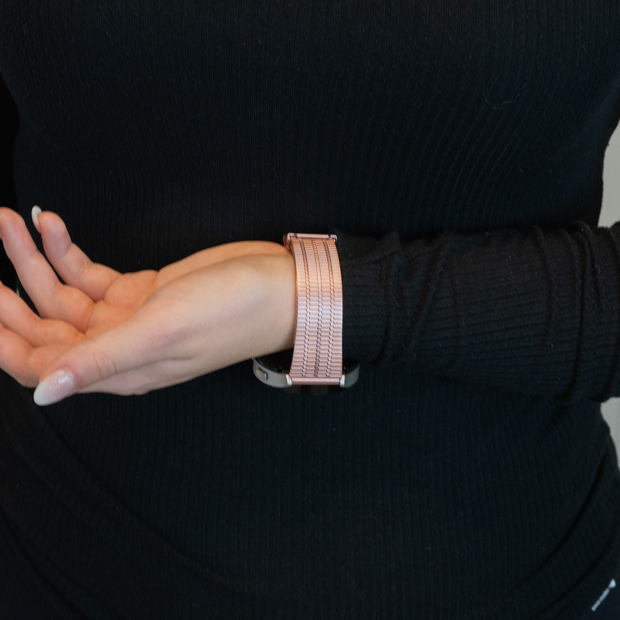 Bandz Garmin Forerunner 570 - 42mm verstelbare stalen band (roze)