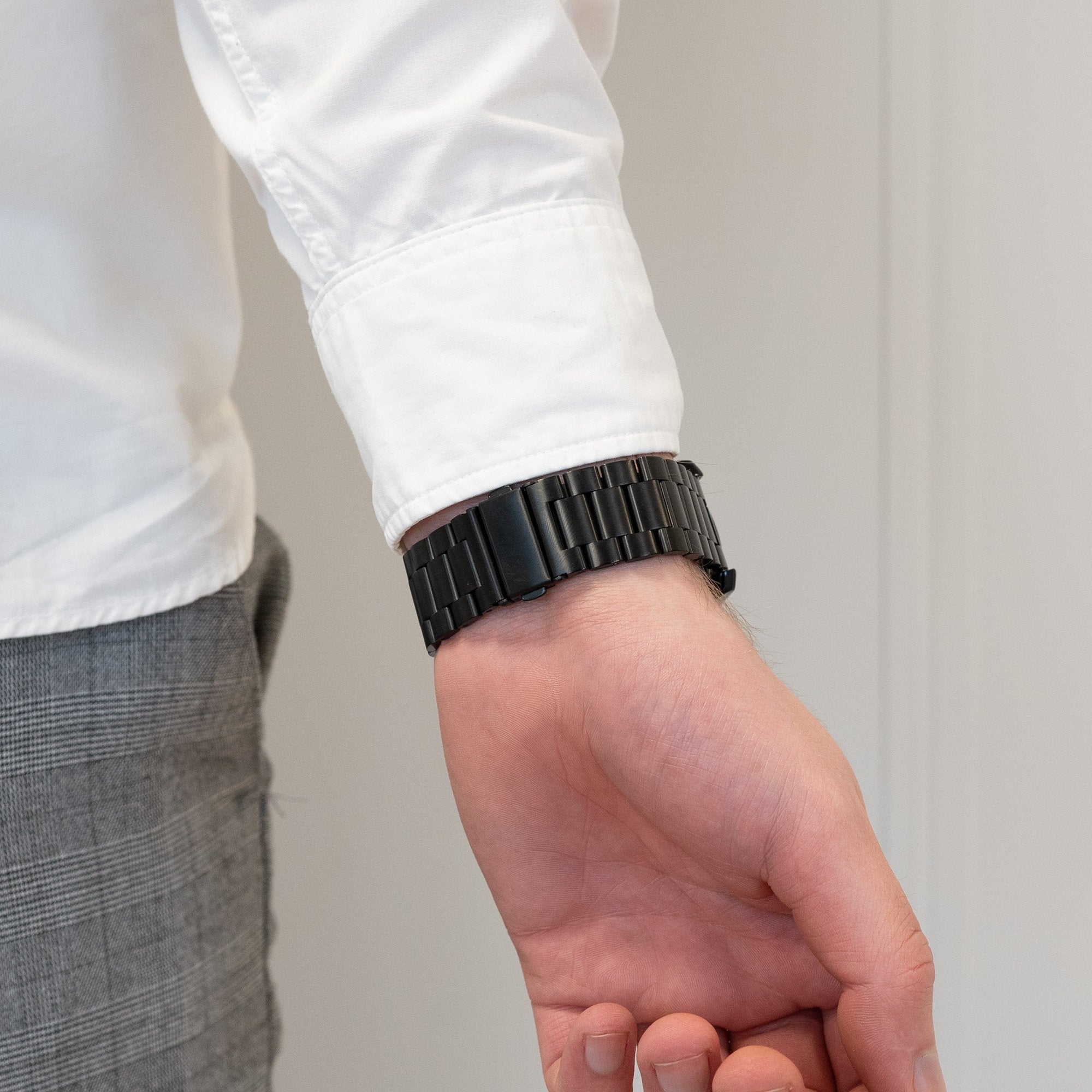 Bandz Garmin Venu 2 titanium schakel band (zwart)