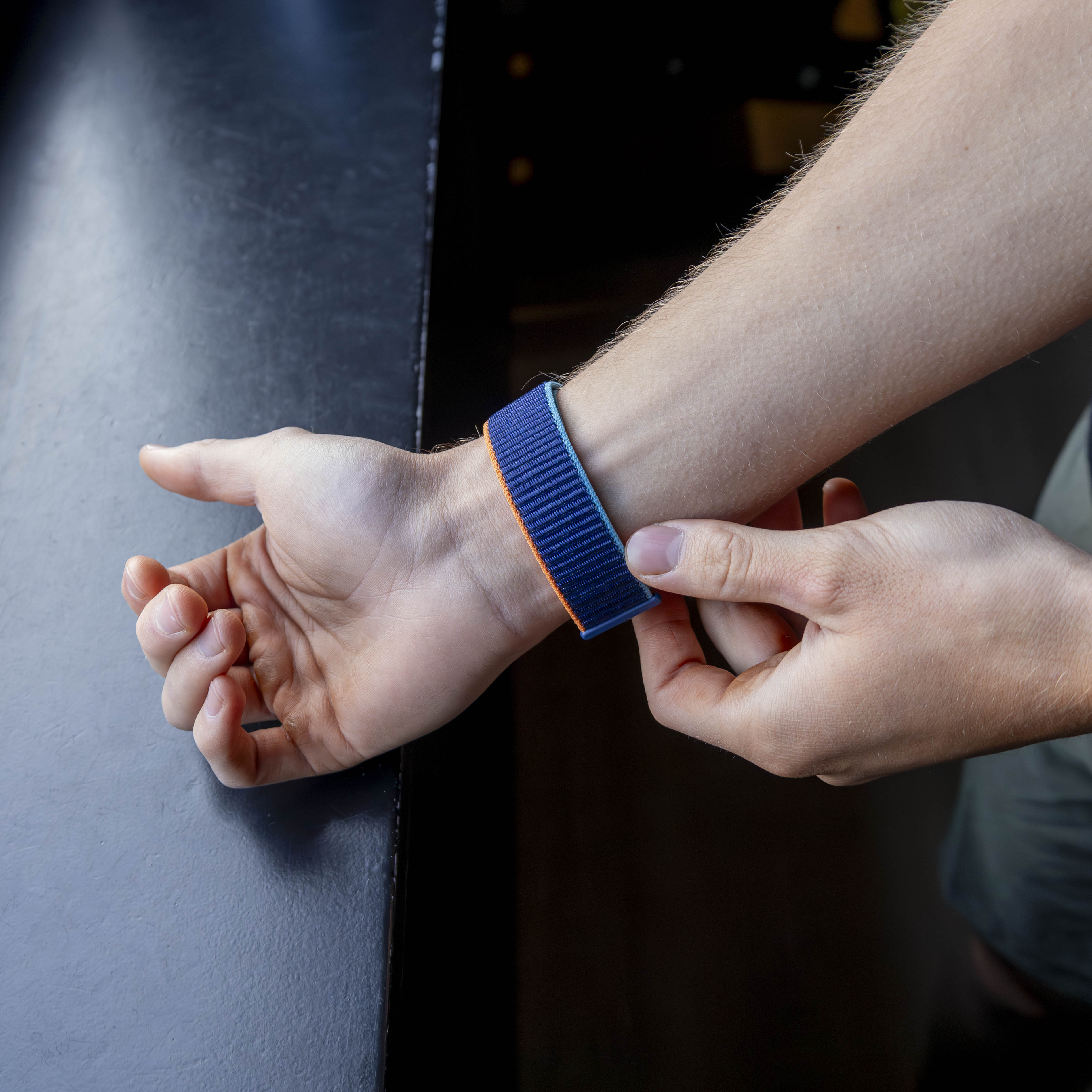 Bandz Apple Watch nylon band 'Classic' (donkerblauw mix)