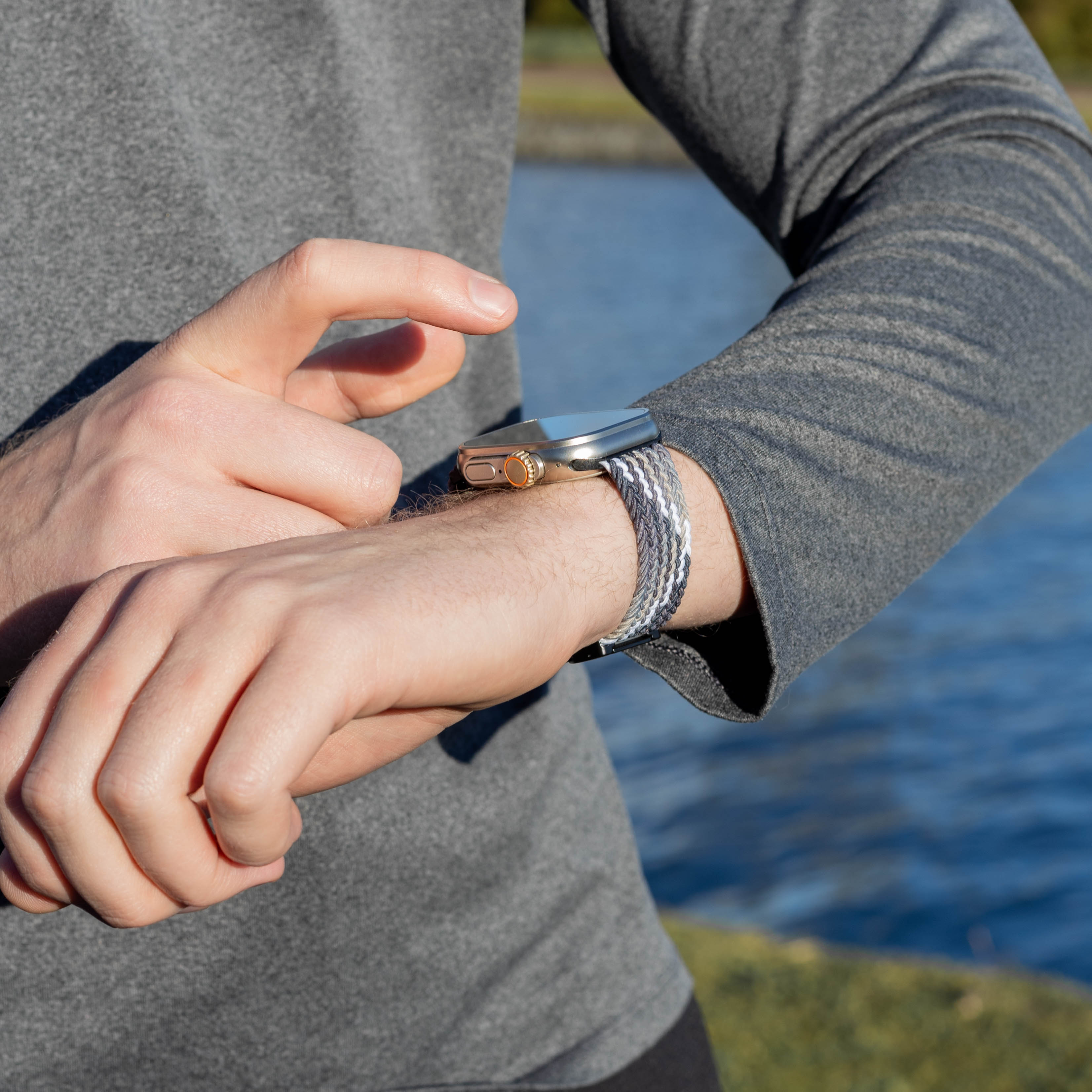 Bandz Apple Watch gevlochten nylon band met P-buckle (mandala zwart)