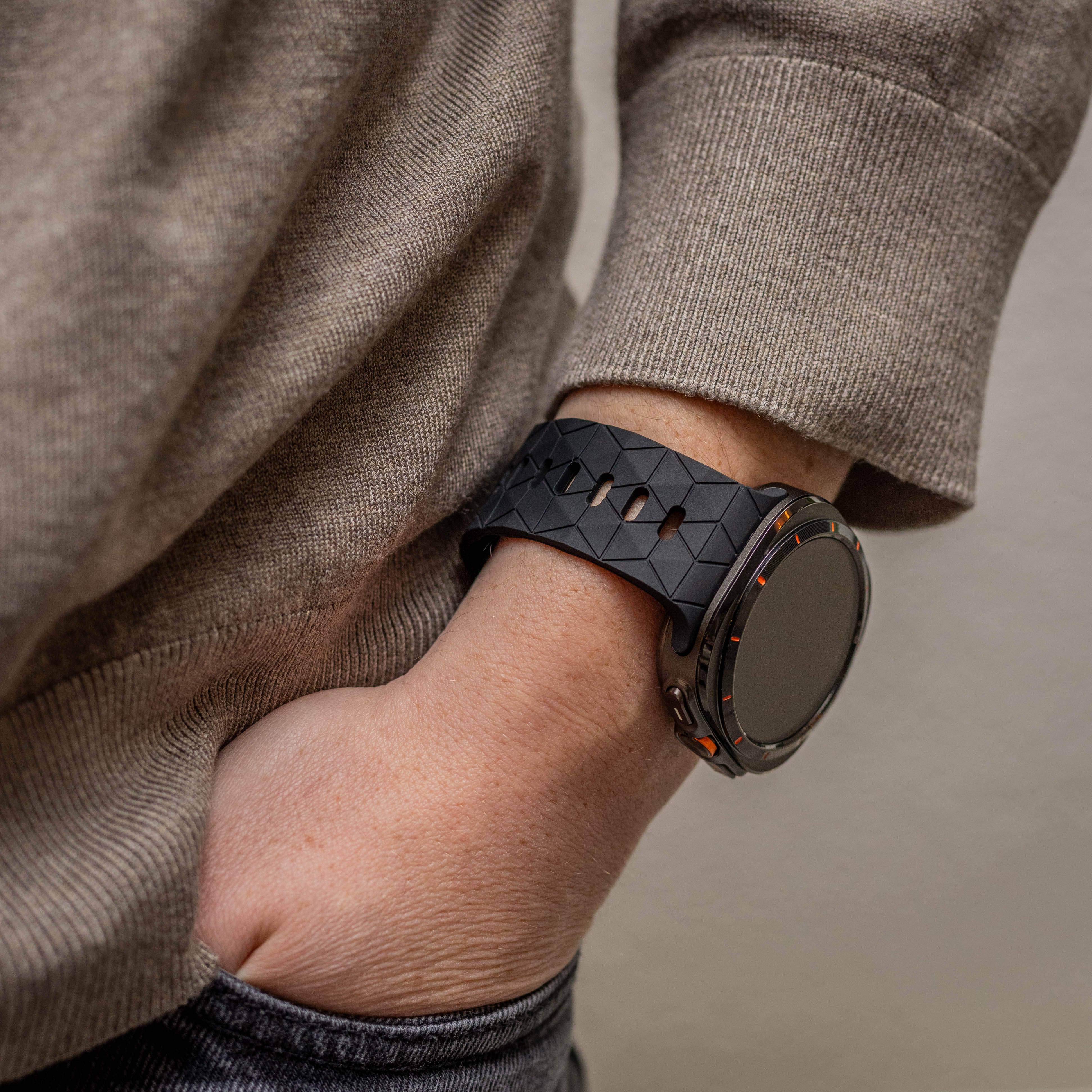 Bandz Samsung Galaxy Watch Ultra siliconen band 'Hexagons' (zwart)