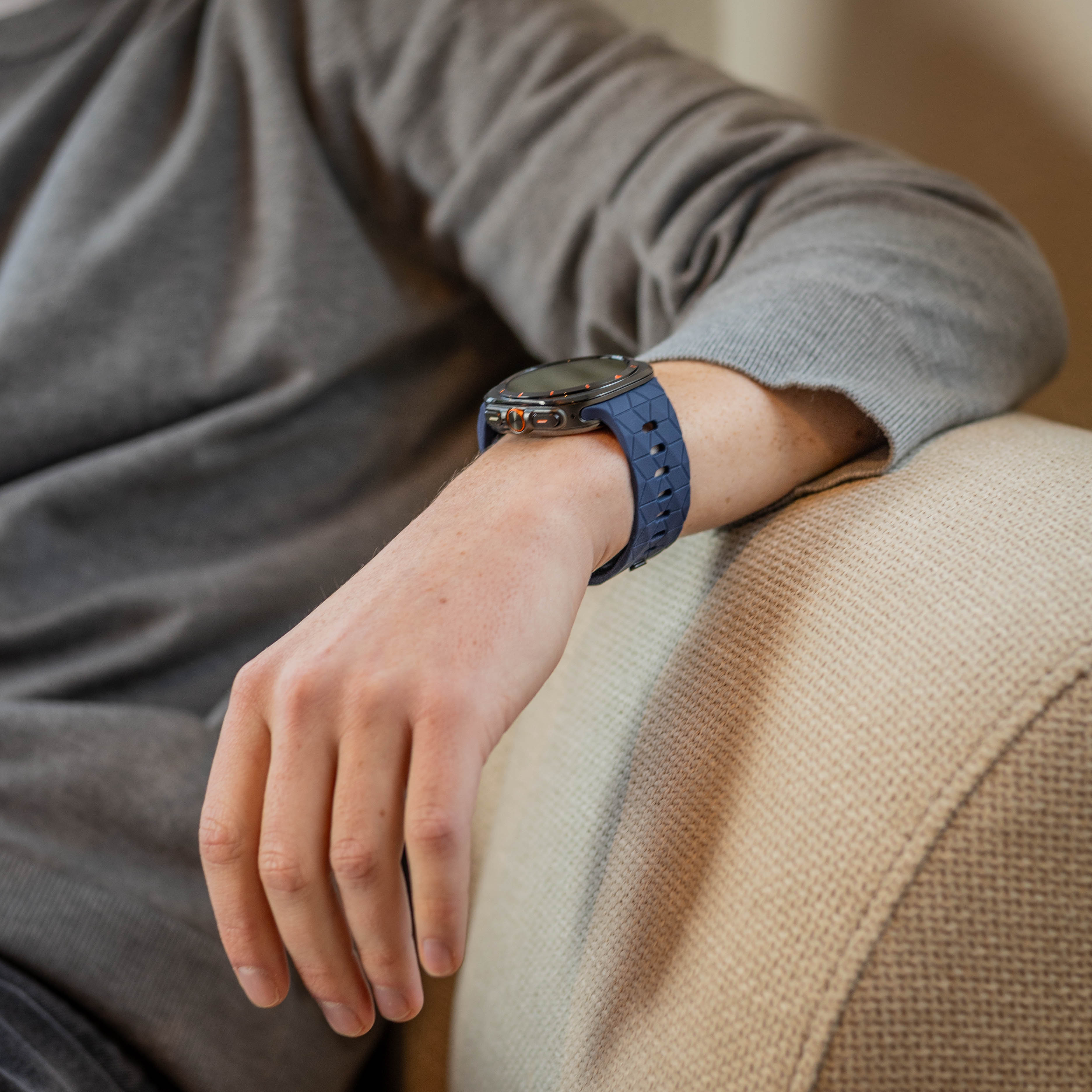 Bandz Samsung Galaxy Watch Ultra siliconen band 'Hexagons' (donkerblauw)