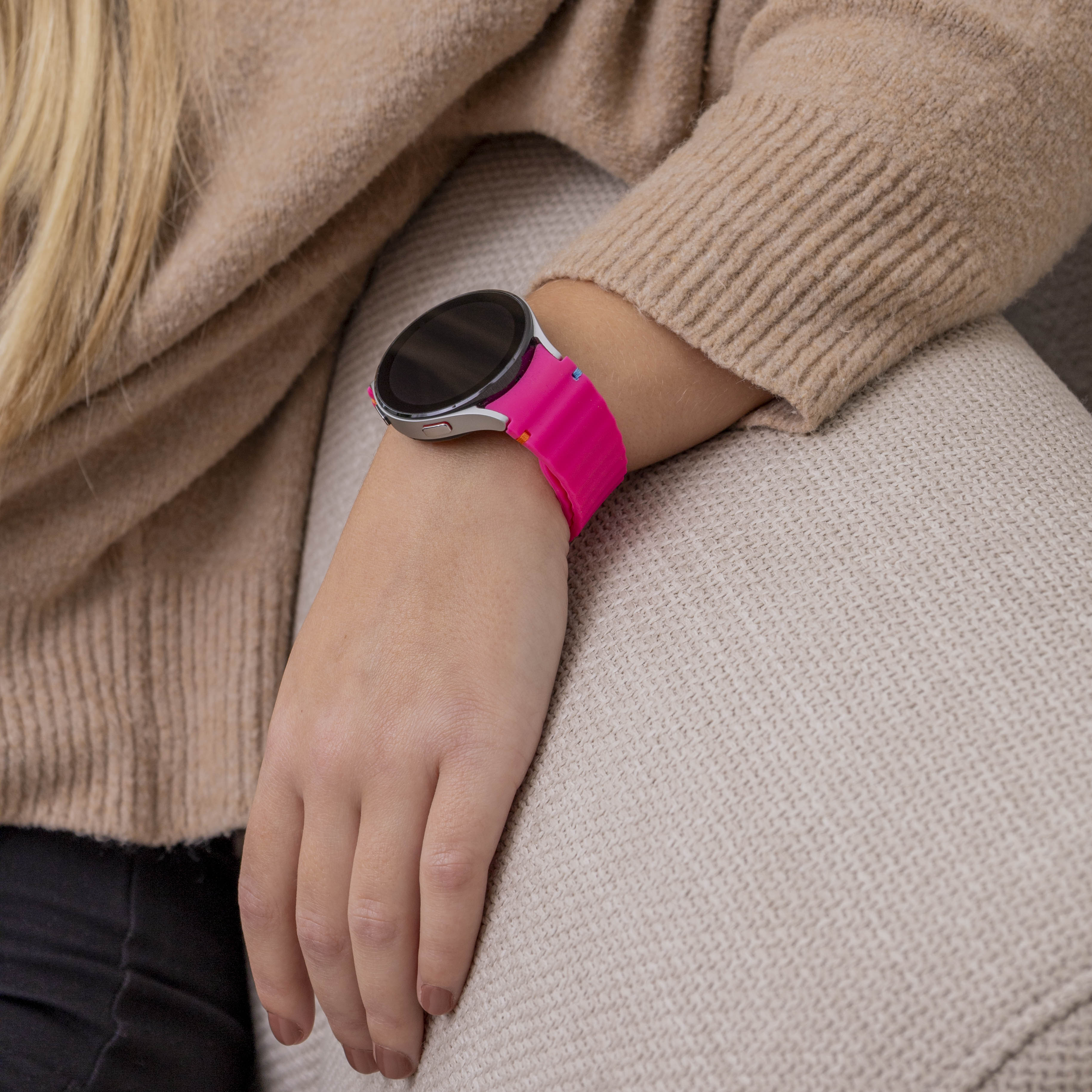 Samsung Galaxy Watch 5 40mm Wave bandje (knalroze)