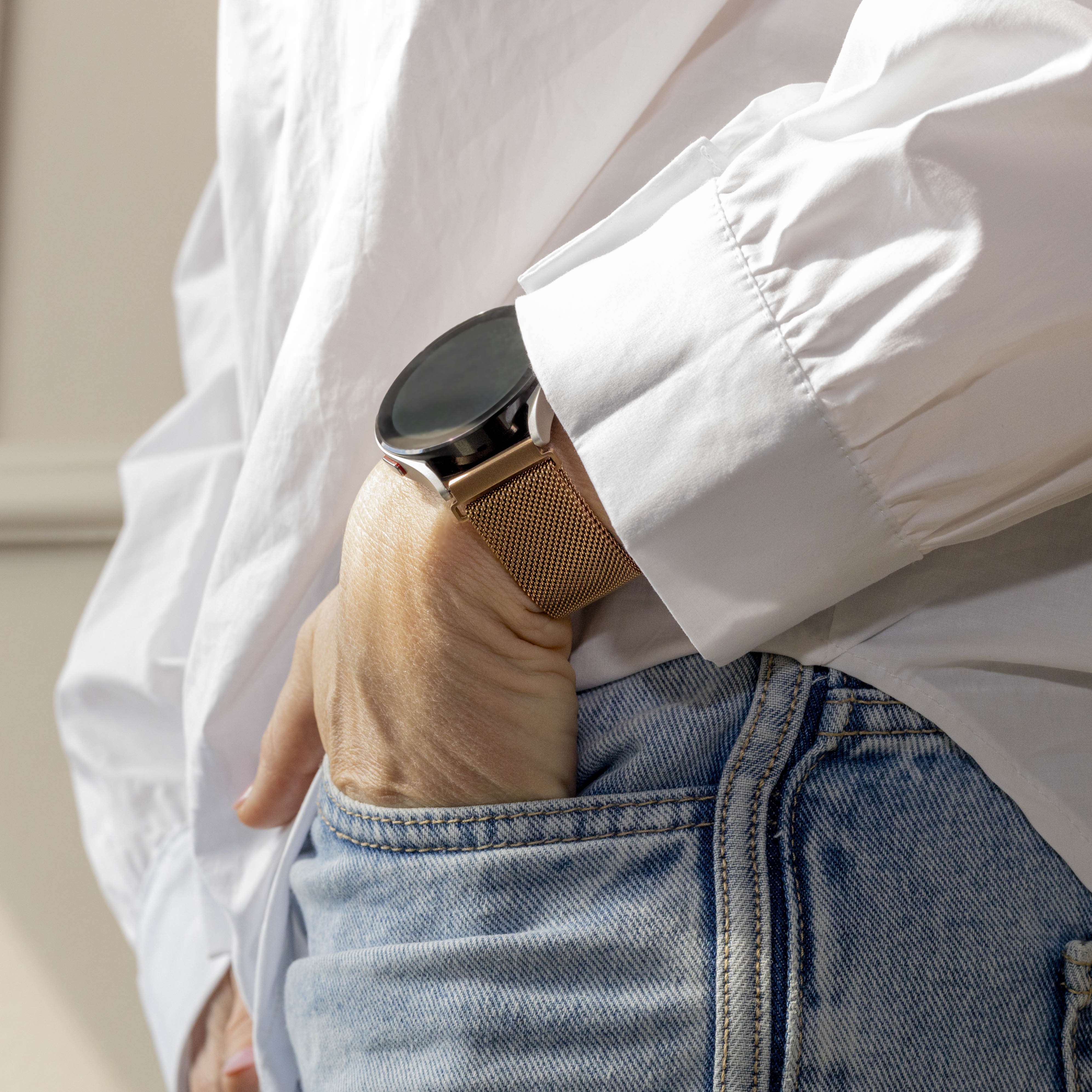 Samsung Galaxy Watch 7 - 44mm Milanese band (rosé goud)