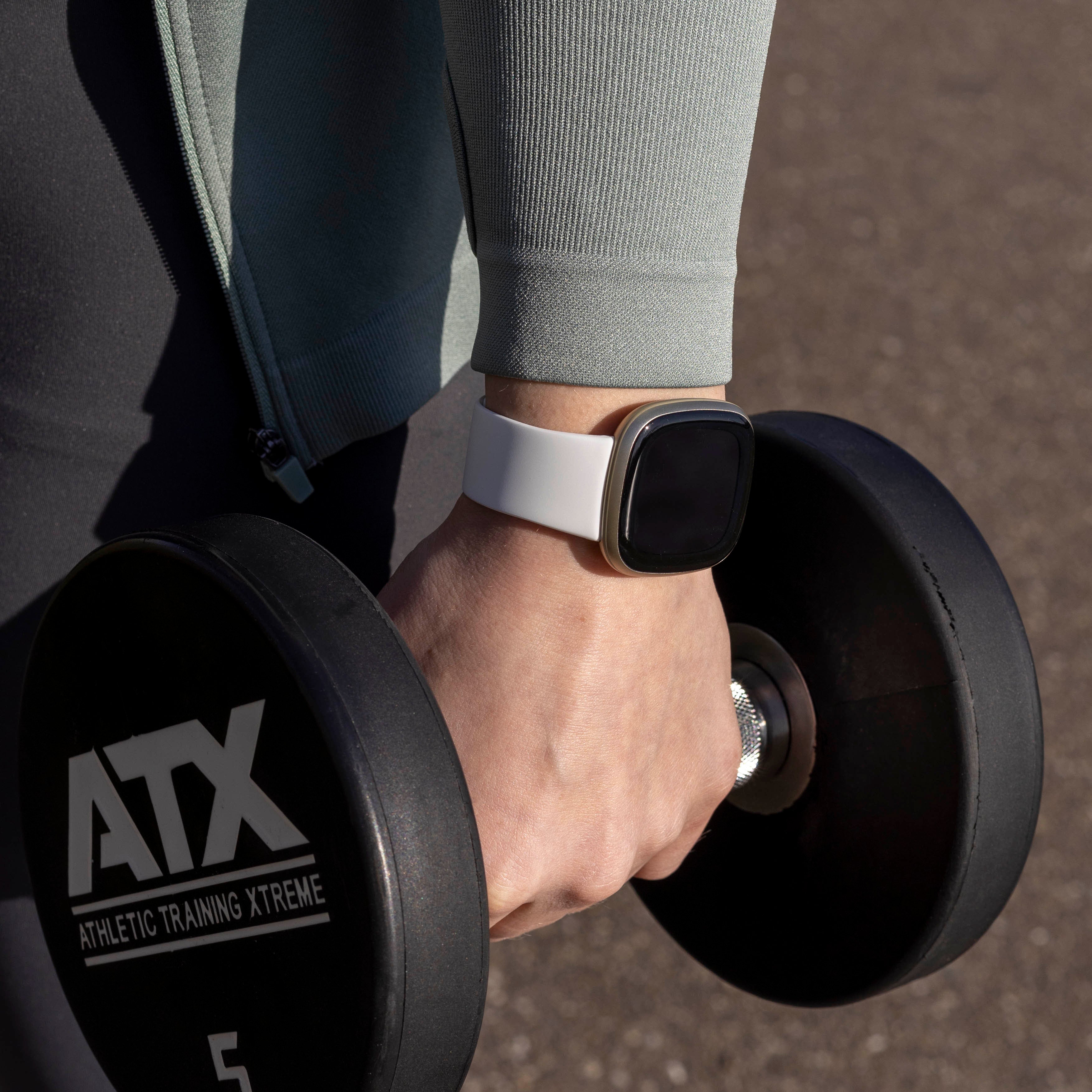 Fitbit Sense siliconen classic bandje (wit)