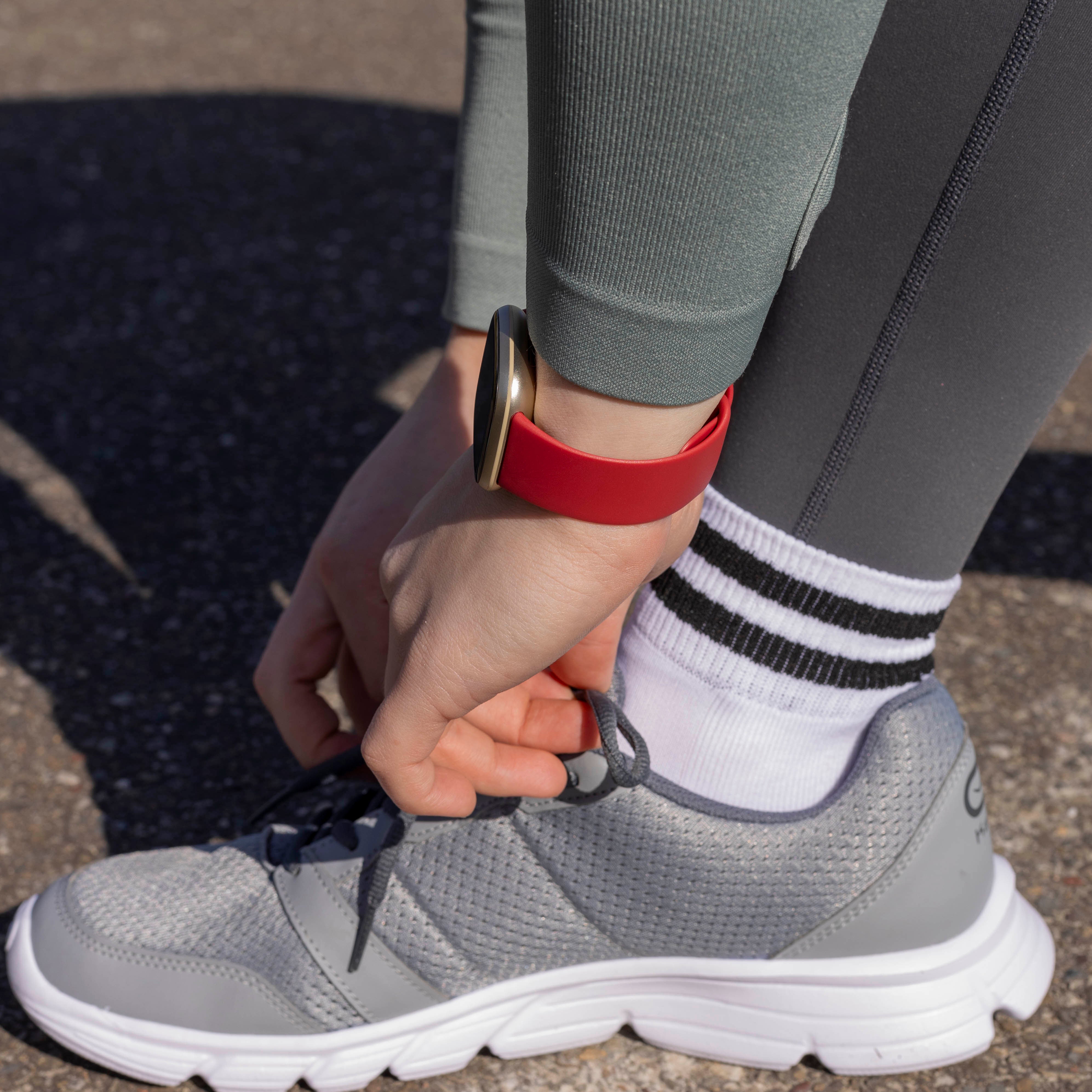 Fitbit Sense 2 siliconen classic bandje (wijnrood)