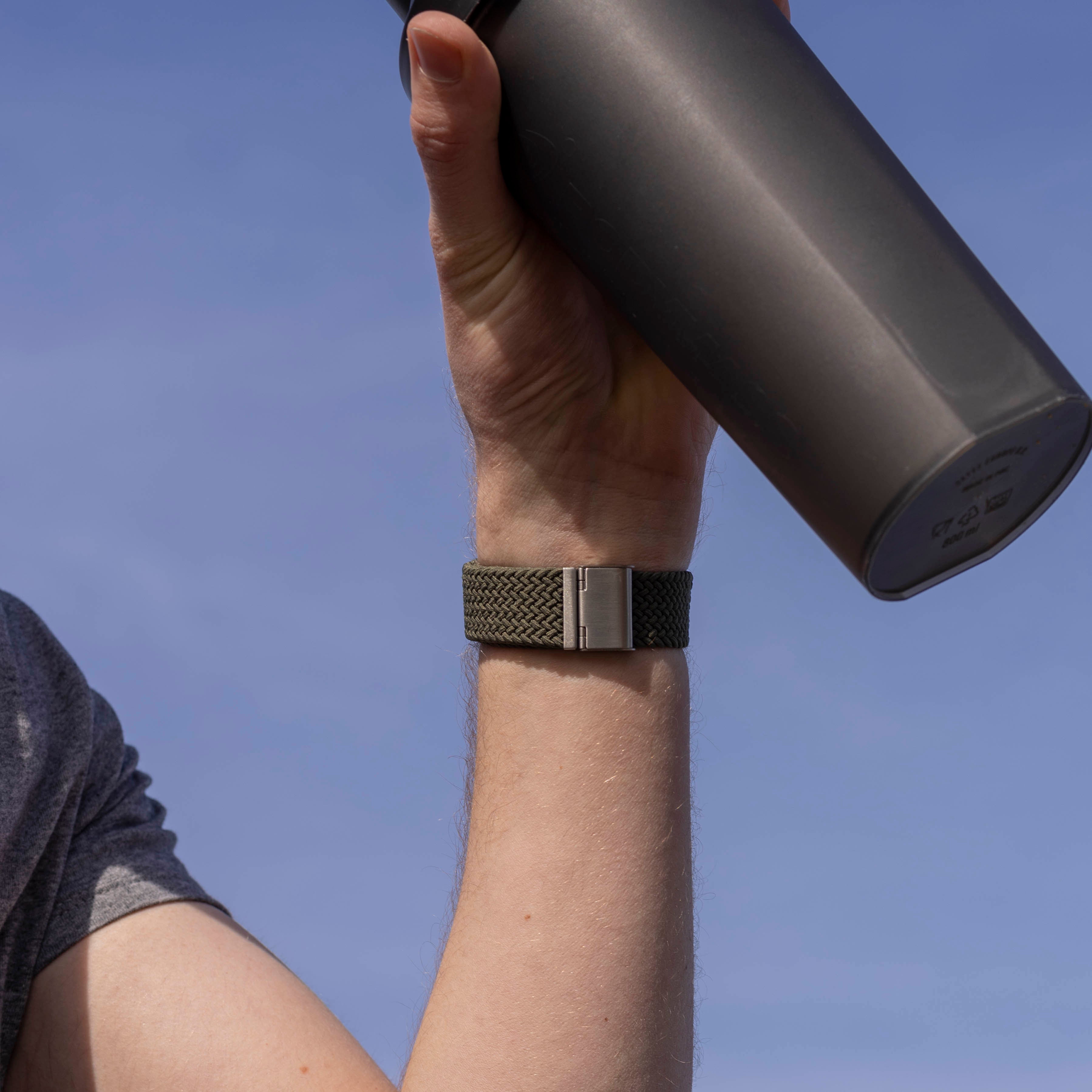 Fitbit Versa 3 verstelbaar gevlochten bandje (olijfgroen)