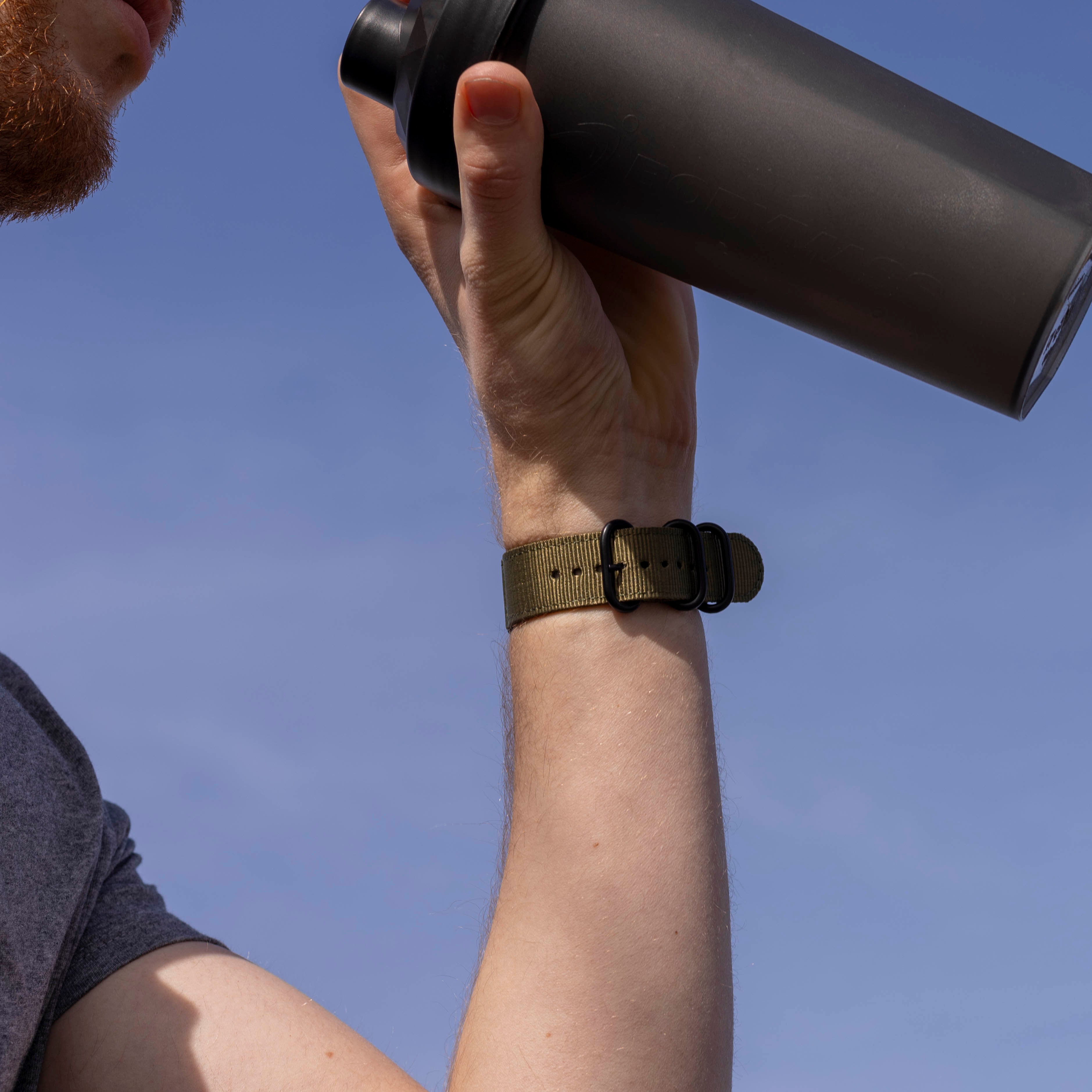 Fitbit Sense nylon gesp band (groen)