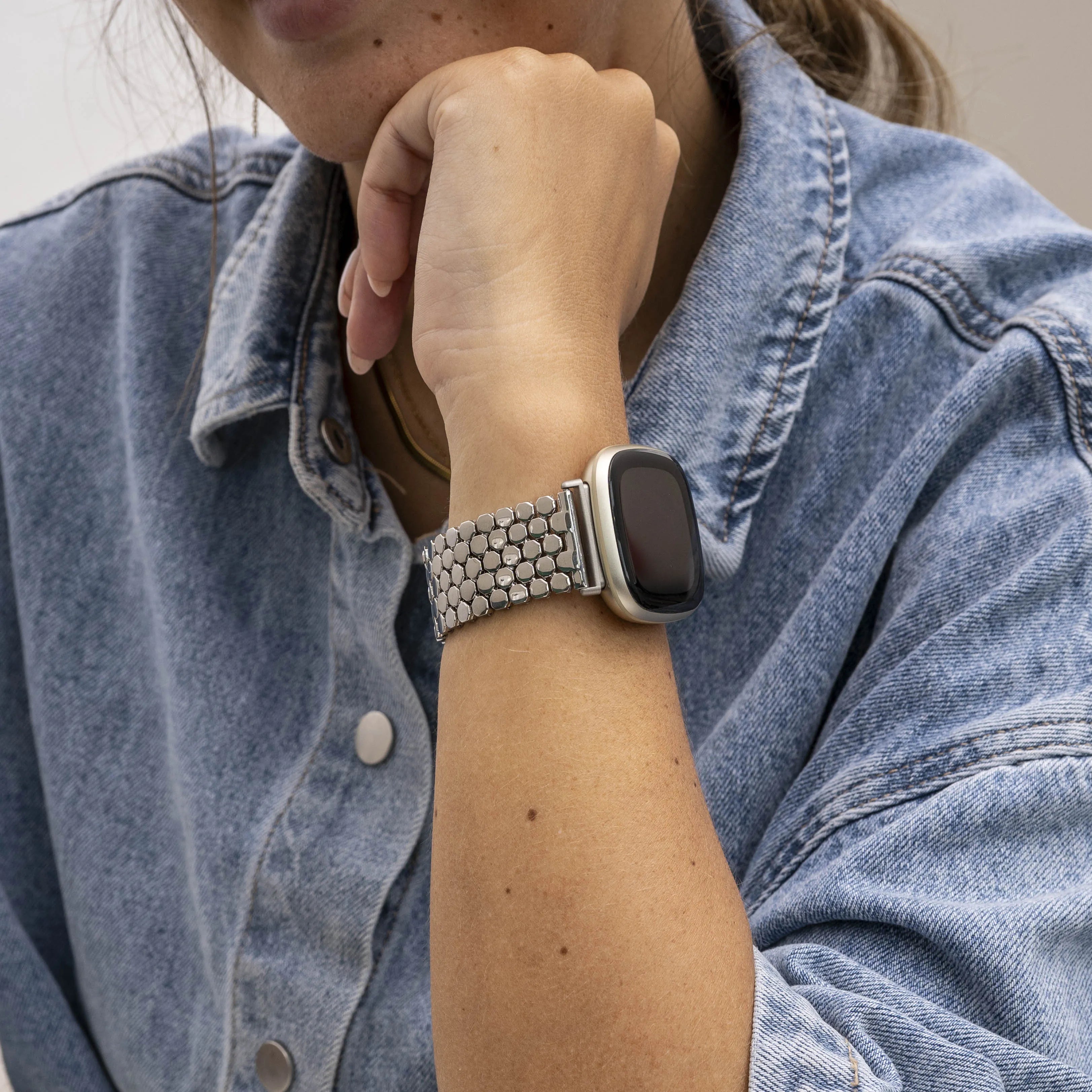 Fitbit Versa 3 stalen vis band (zilver)