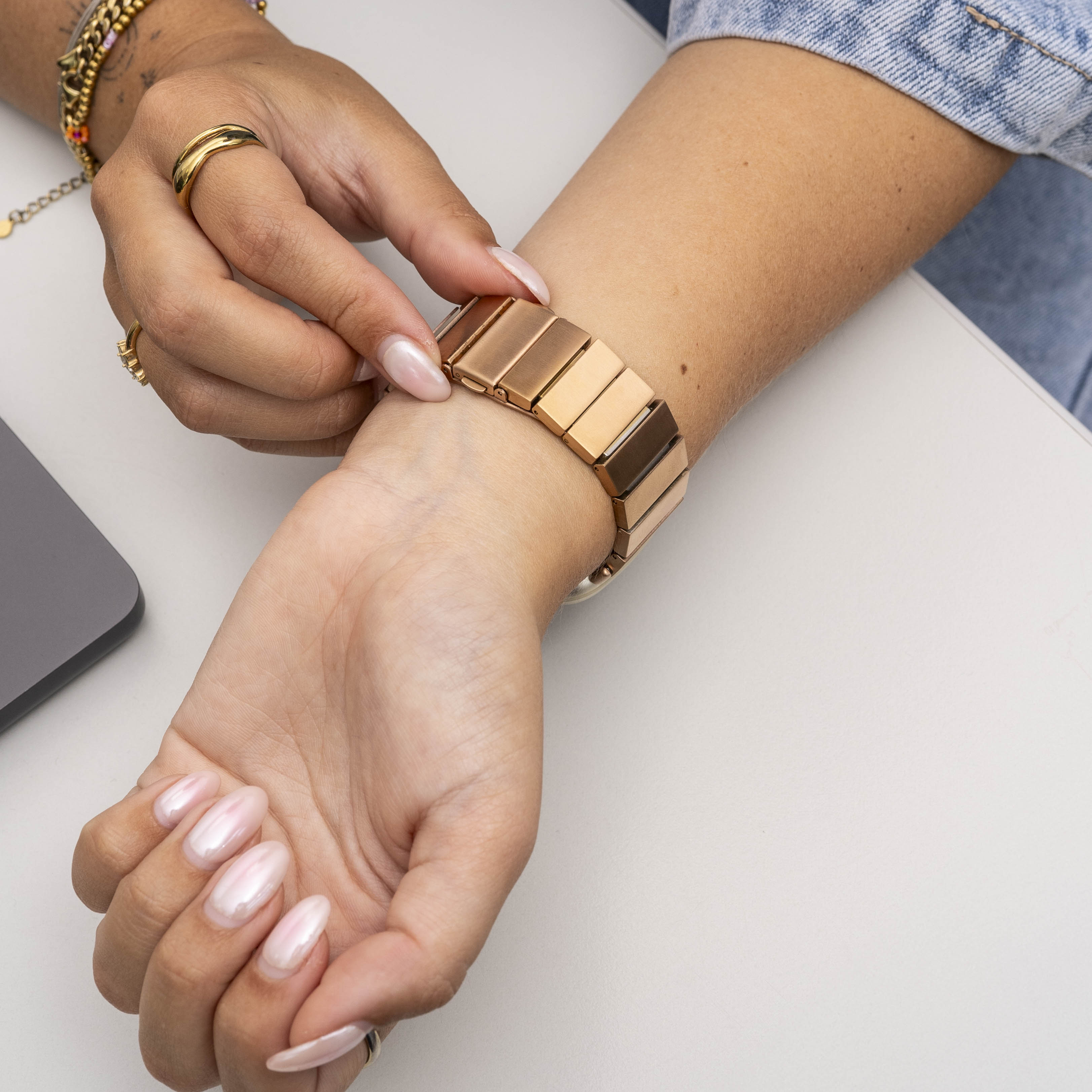 Fitbit Versa 3 metalen bandje (rosé goud)