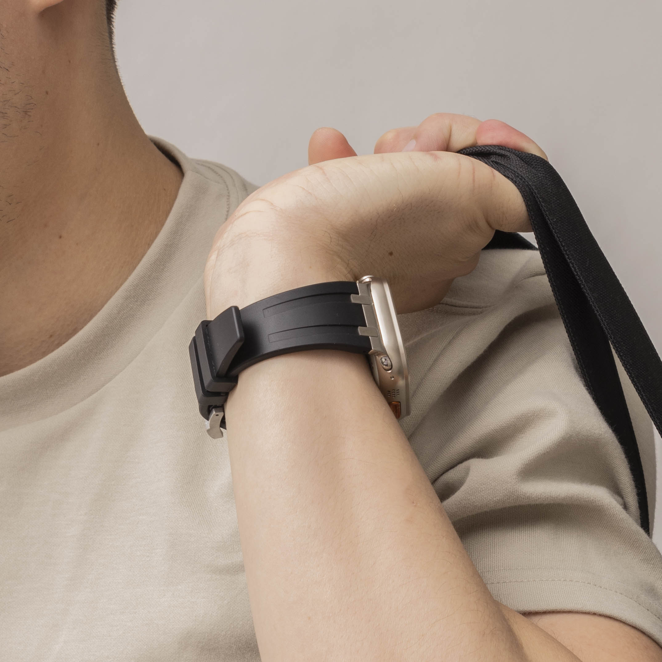 Apple Watch luxe liquid silicone band (zwart met zilver)