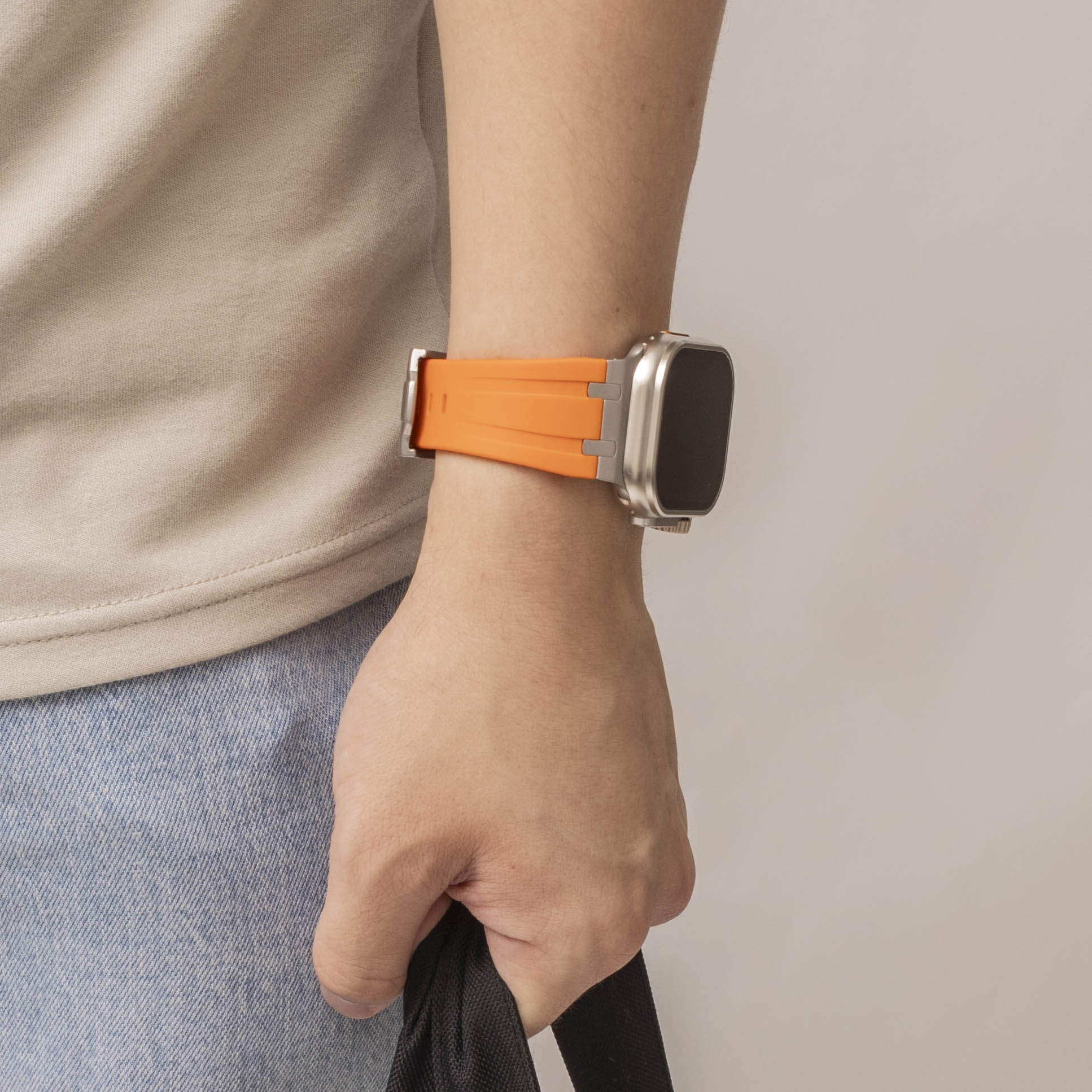 Apple Watch luxe liquid silicone band (oranje met zilver)