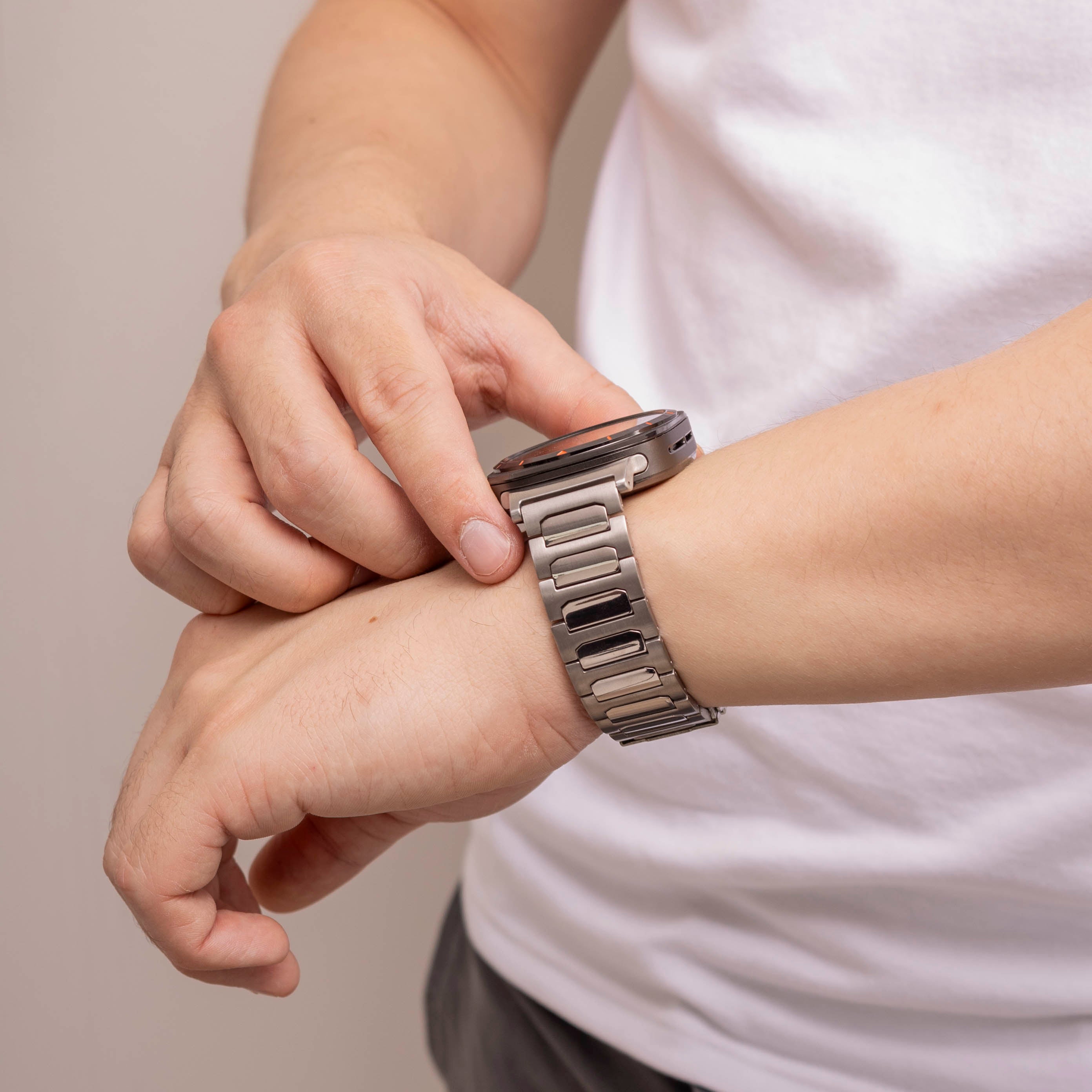 Bandz Samsung Galaxy Watch Ultra Titanium Strap 'Deluxe' (Silver)