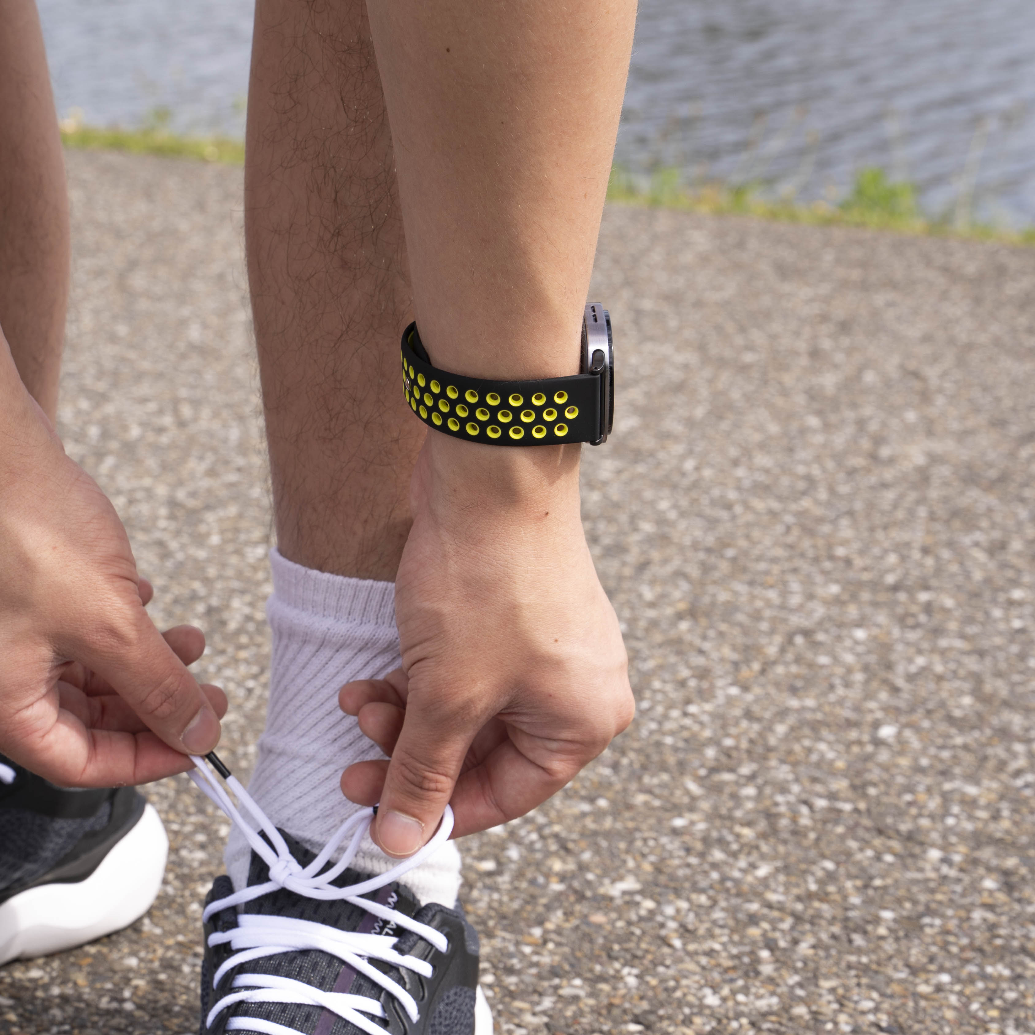 Samsung Galaxy Watch 8 Classic sport bandje (zwart/geel)