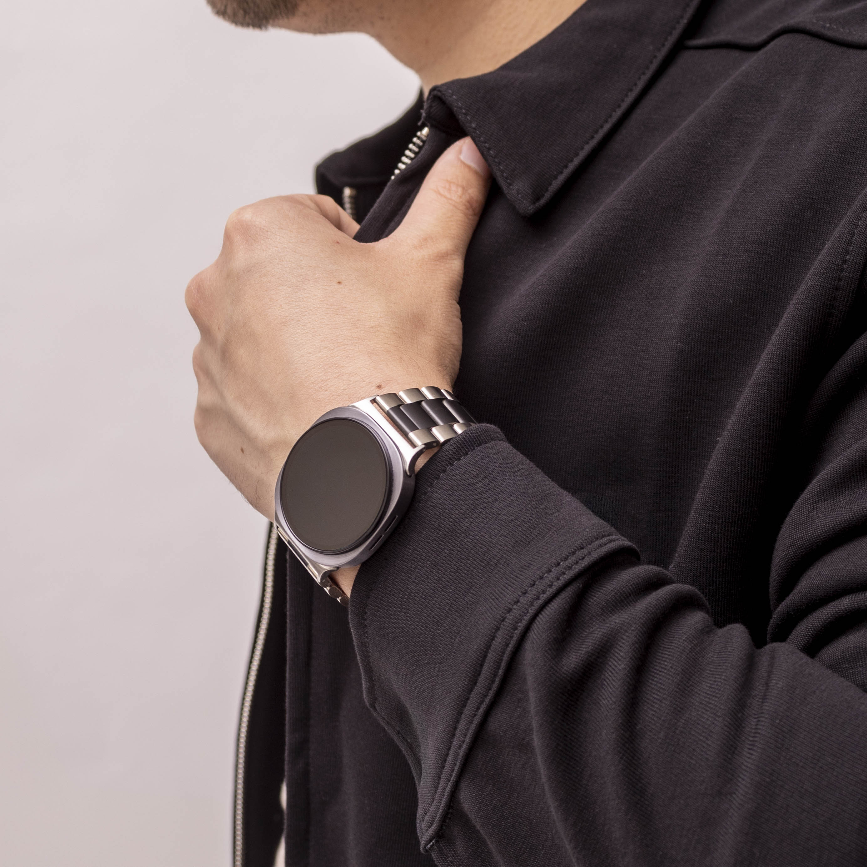 Bandz Samsung Galaxy Watch 8 Classic stalen band 'Classic' (zilver/zwart)