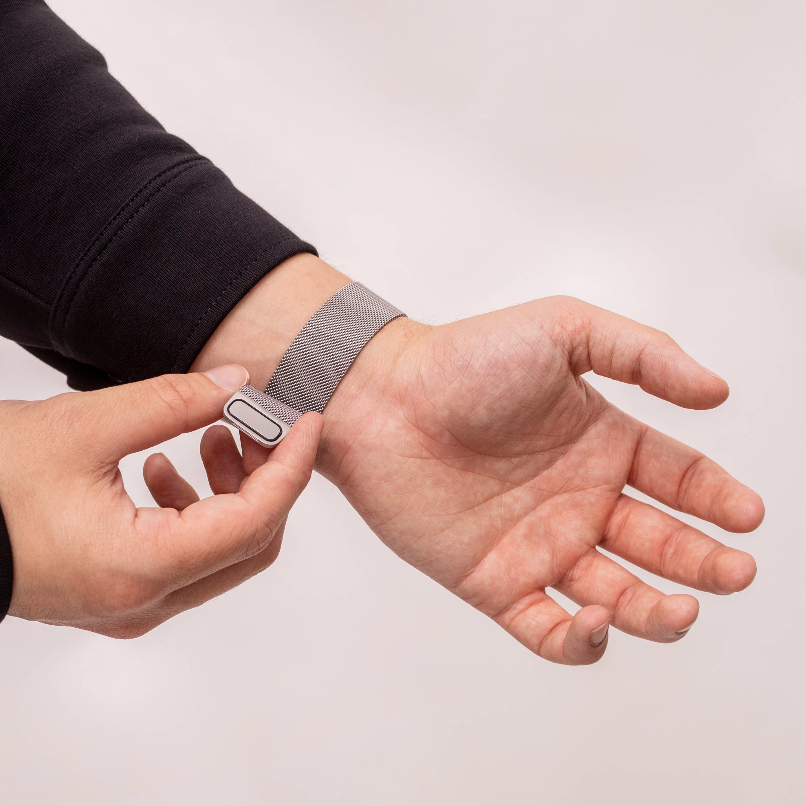 Samsung Galaxy Watch 8 - 40mm Milanese band (zilver)