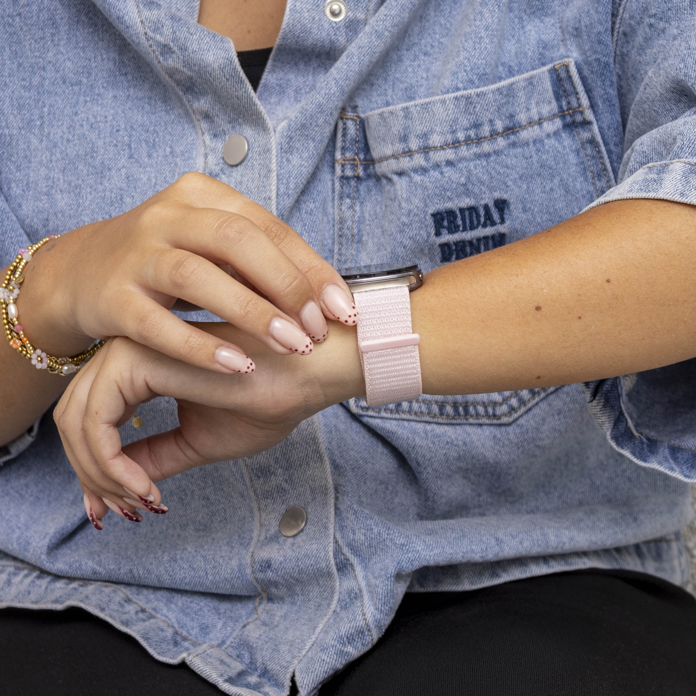 Samsung Galaxy Watch 8 Classic nylon bandje (lichtroze)