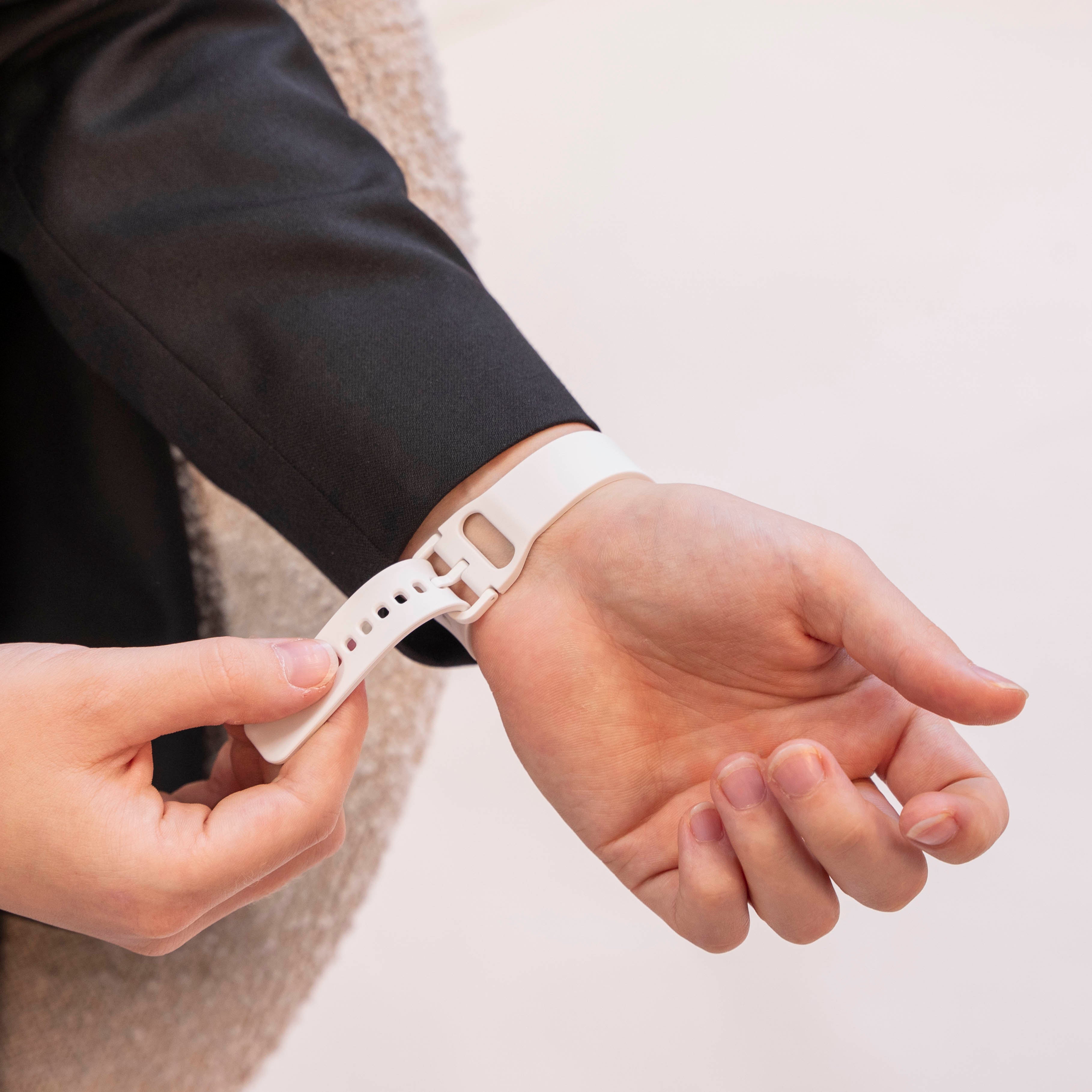 Samsung Galaxy Fit 3 Silicone Strap (White)