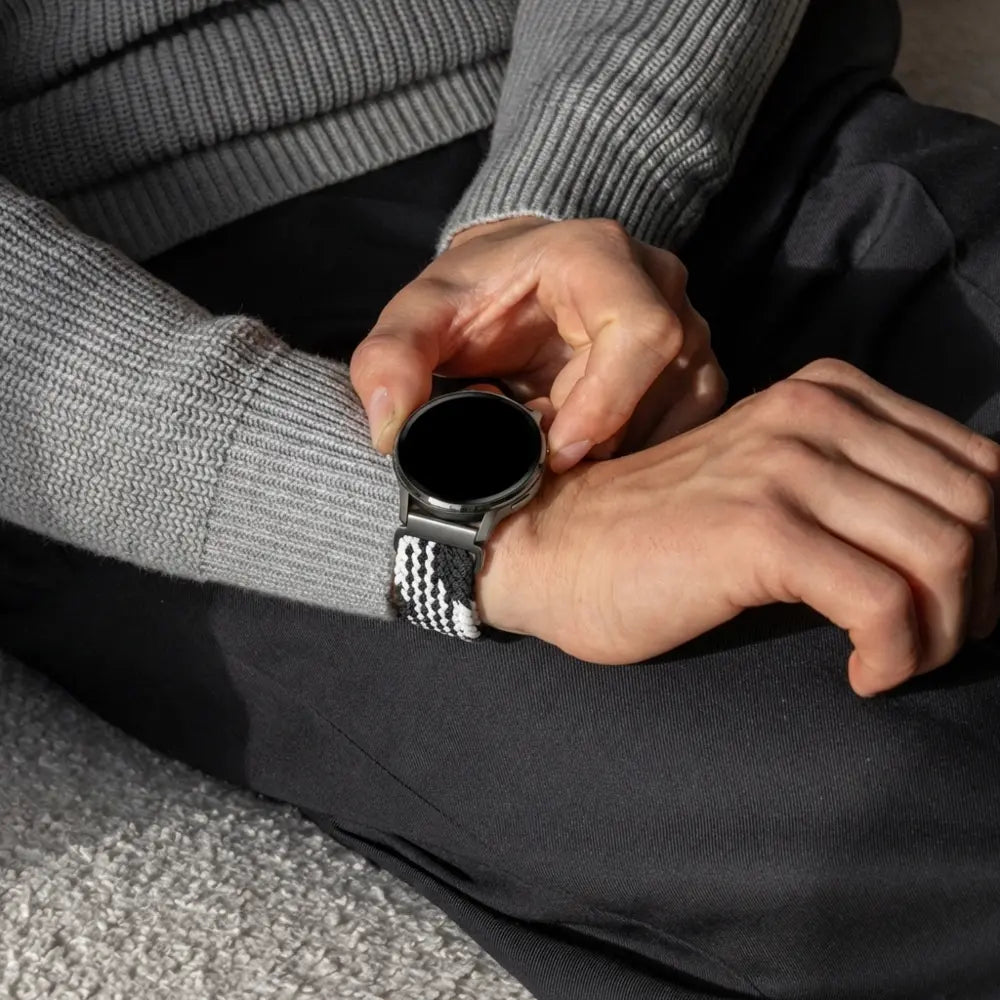 Bandz Garmin Approach S40 gevlochten band 'Parachute' (zwart/wit)