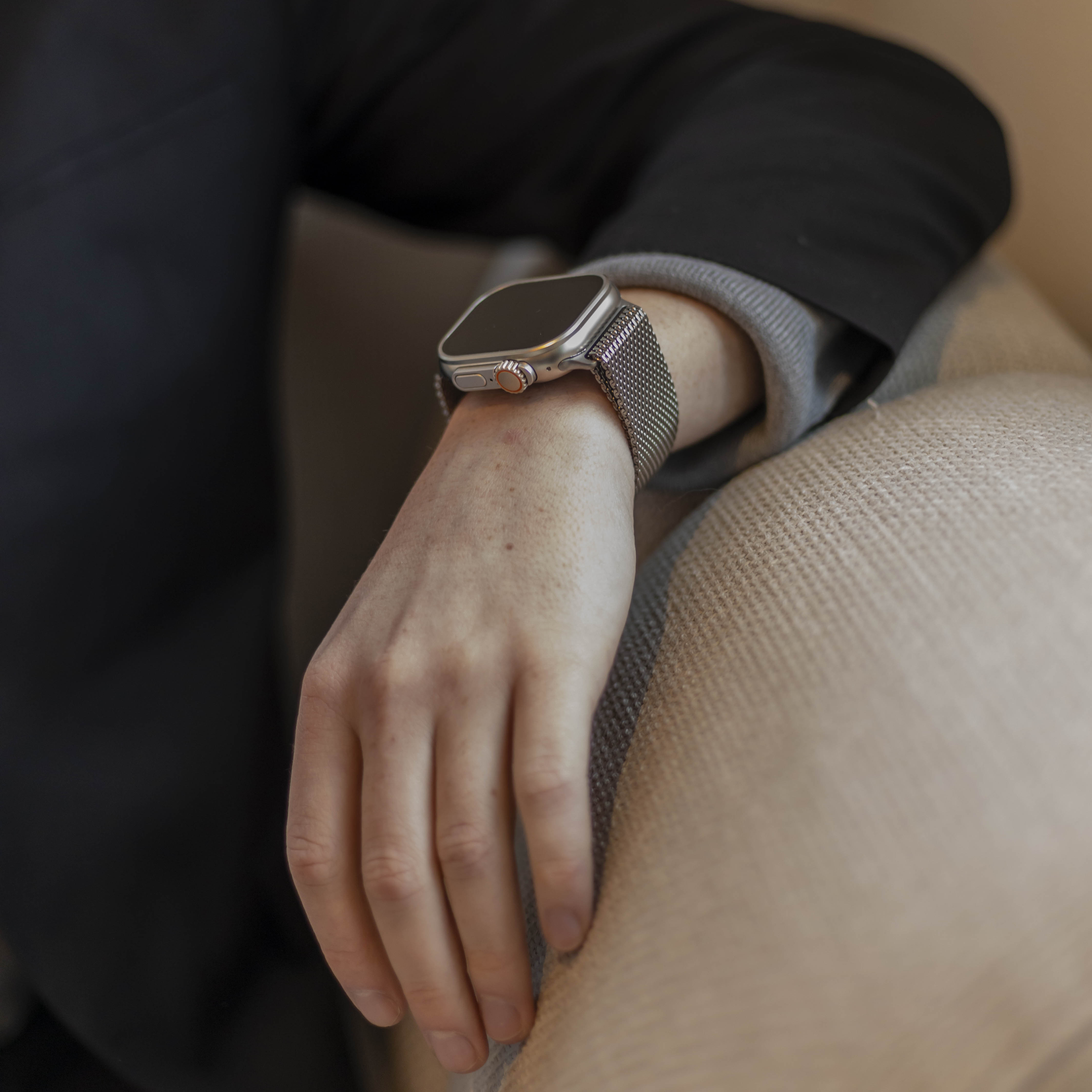 Bandz Apple Watch Ultra Milanese loop band met P-buckle (zilver)