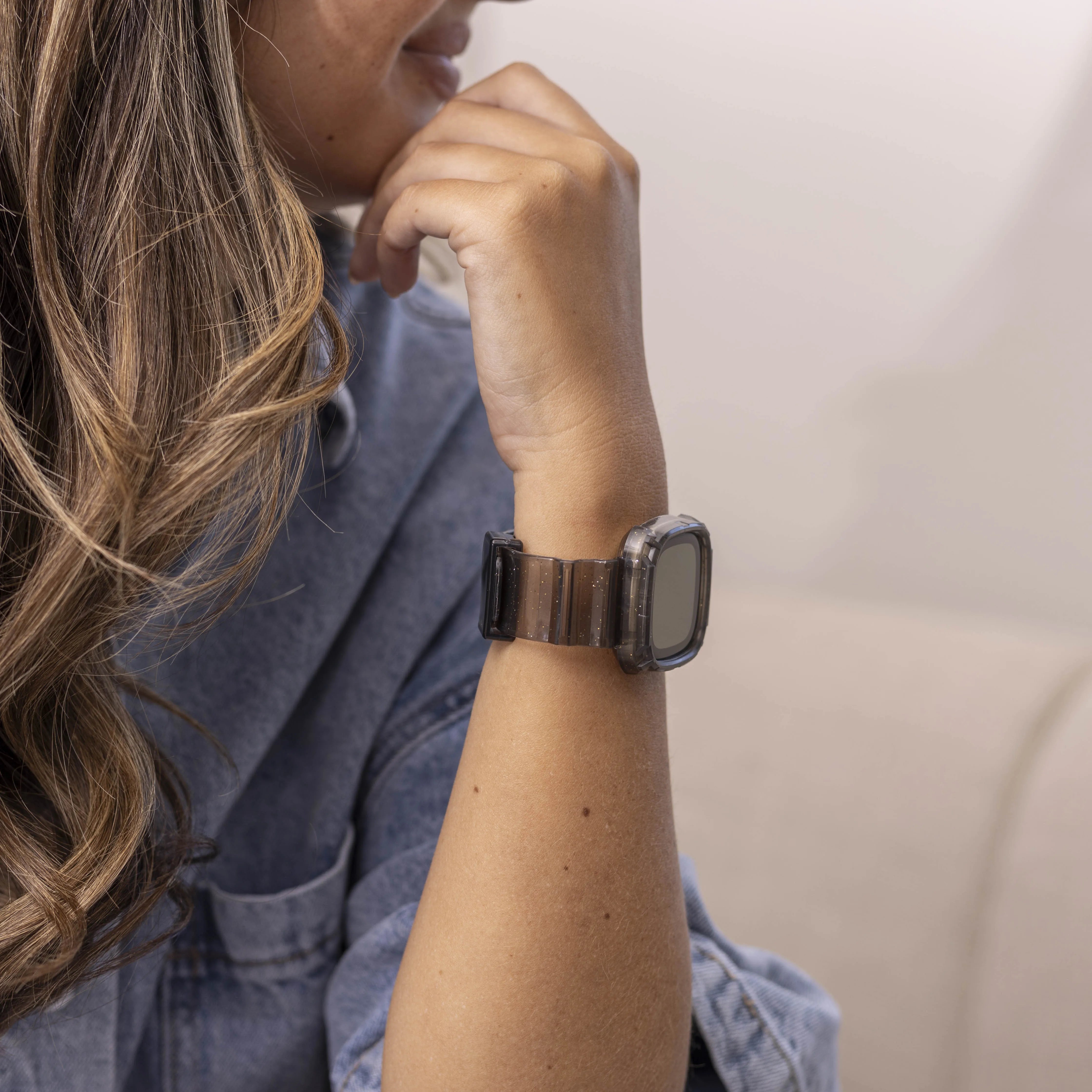 Fitbit Sense crystal bandje met frame (transparant zwart)