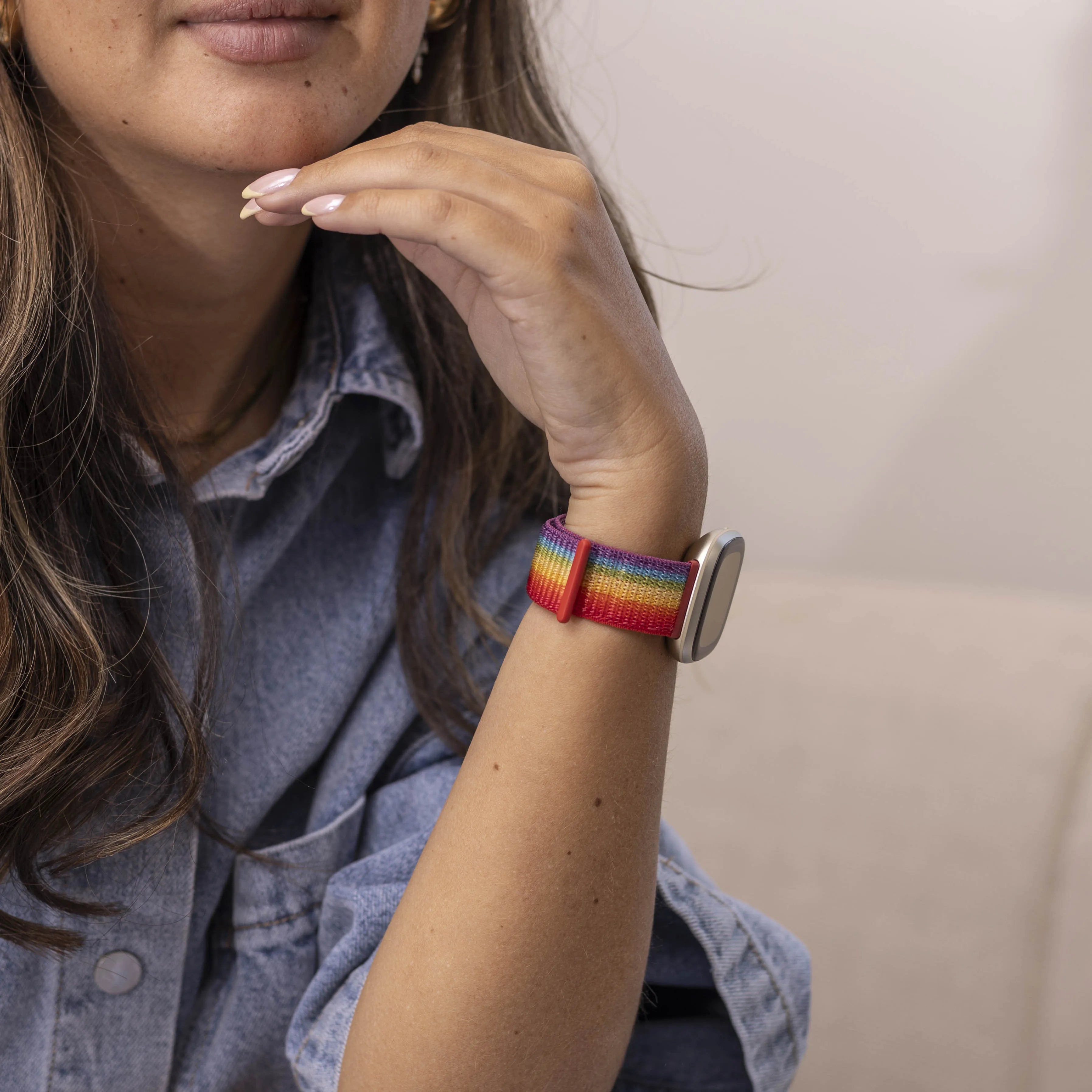 Fitbit Versa 3 nylon bandje (regenboog)
