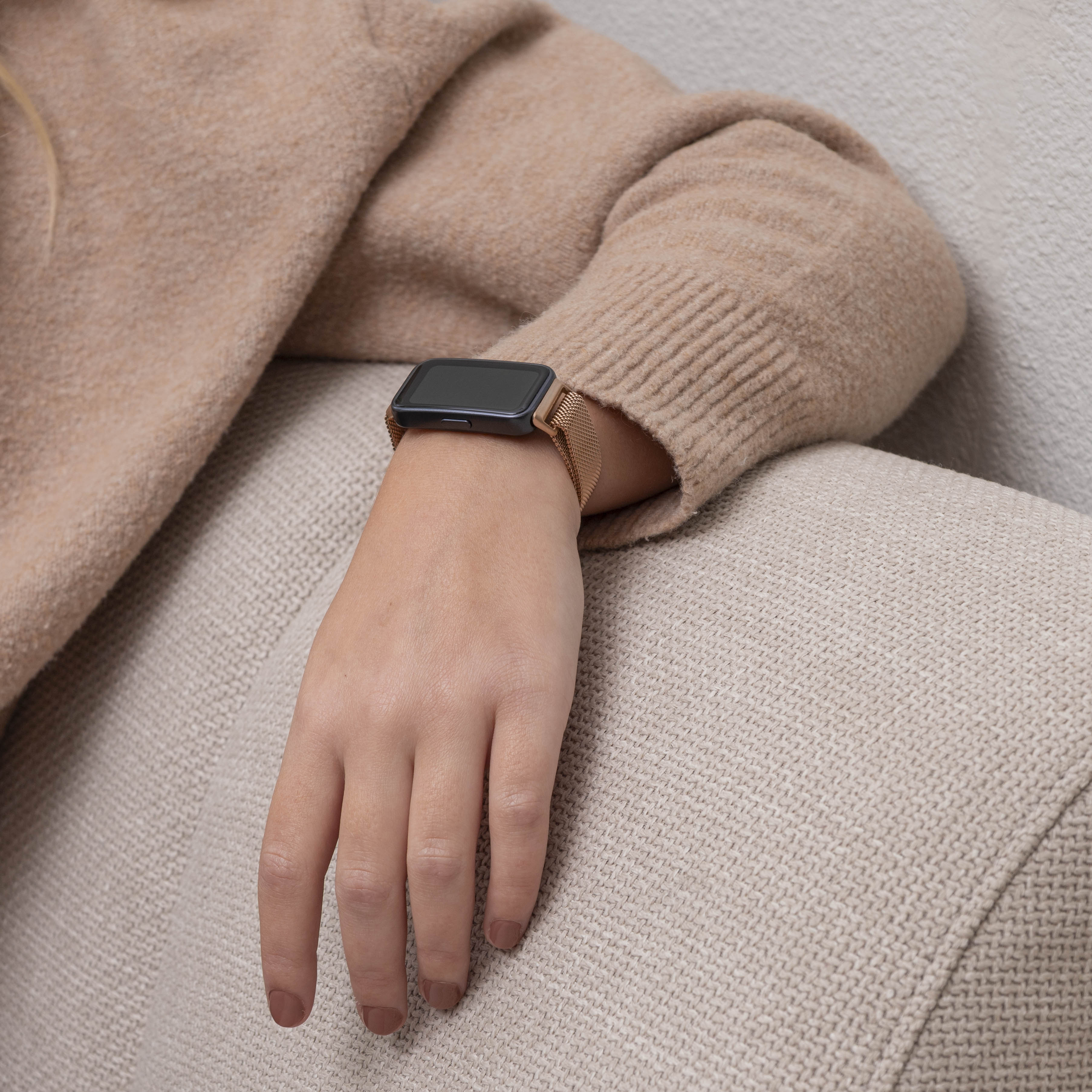Huawei Band 8 Milanese band (rosé goud)