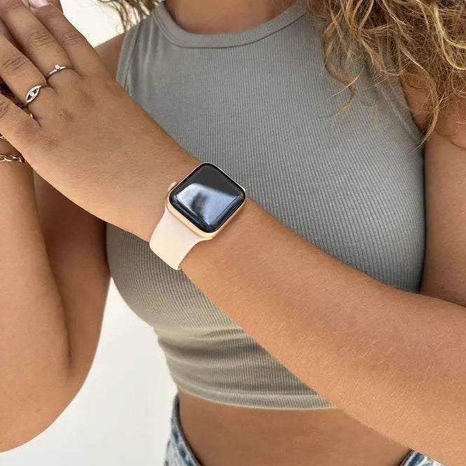 xoxo Wildhearts Apple Watch siliconen bandje (beige)