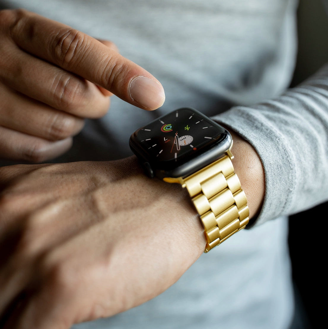 Apple Watch Titanium bandje (goud)