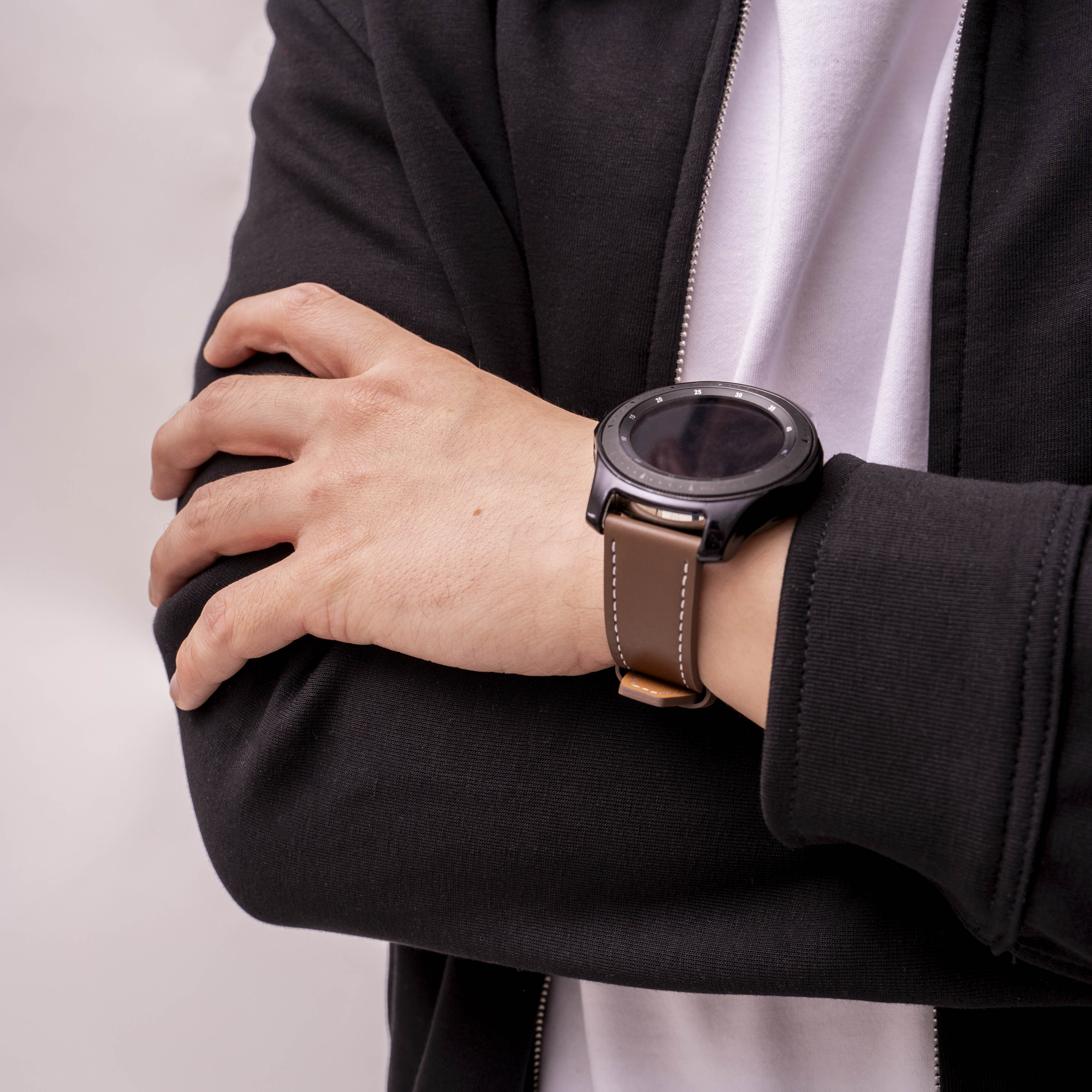 Huawei Watch GT Runner 'One Push' Leather Strap (Dark Brown)