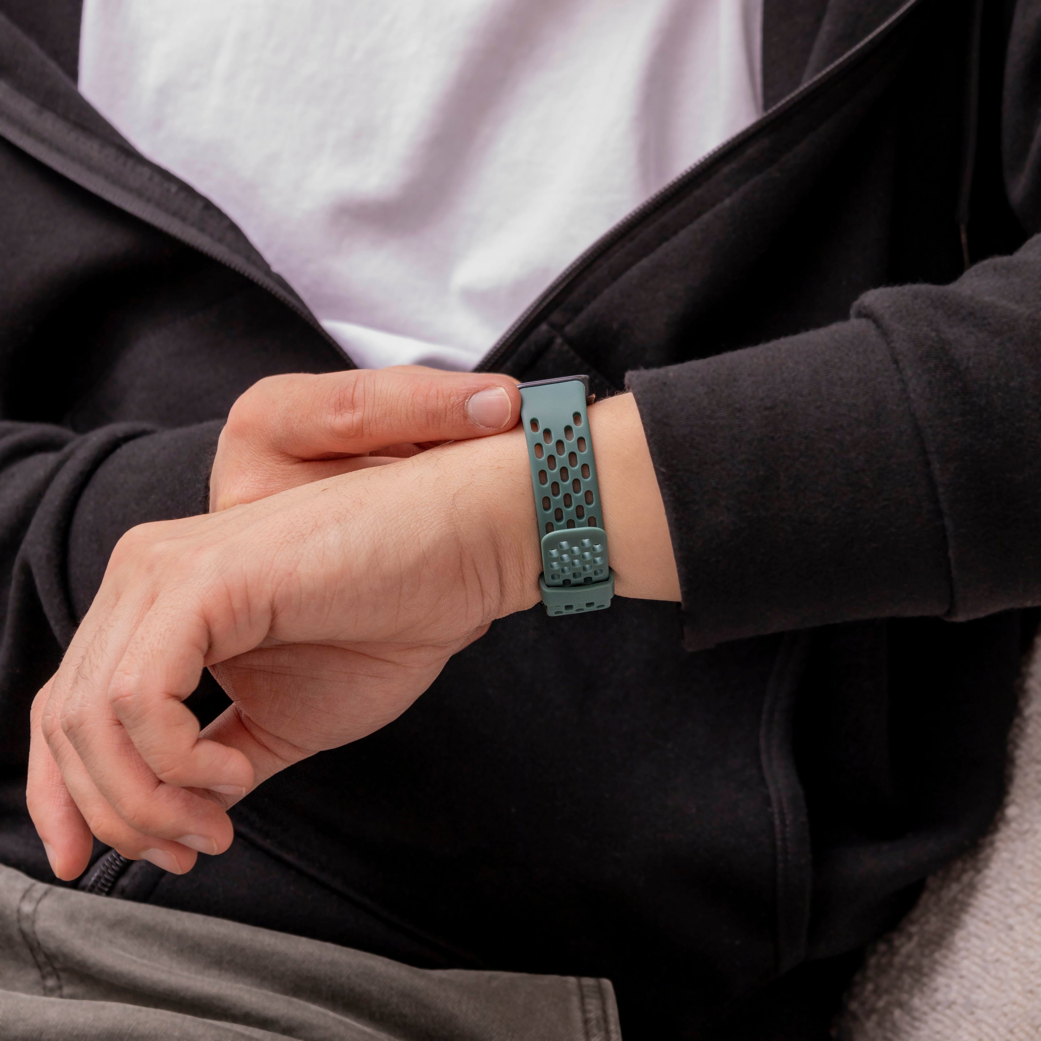 Huawei Band 8 siliconen air bandje (dennengroen)