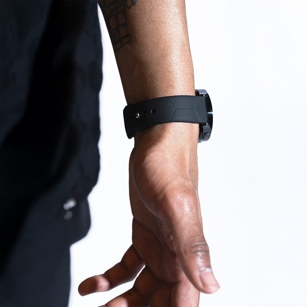 BALR Garmin GTR 3 Pro hexagon sport bandje (zwart)