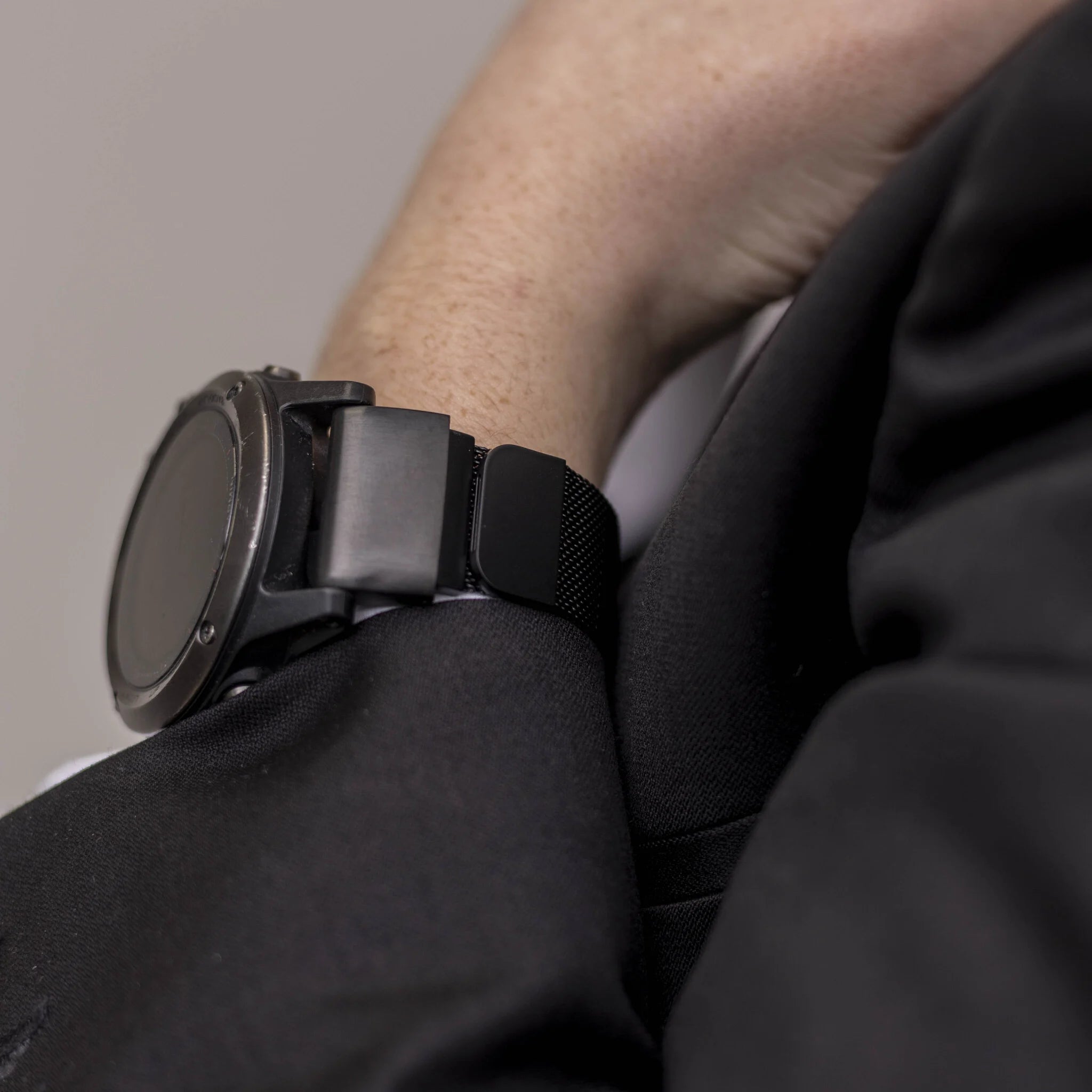Garmin Fenix 8 - 47mm Milanese band (zwart)