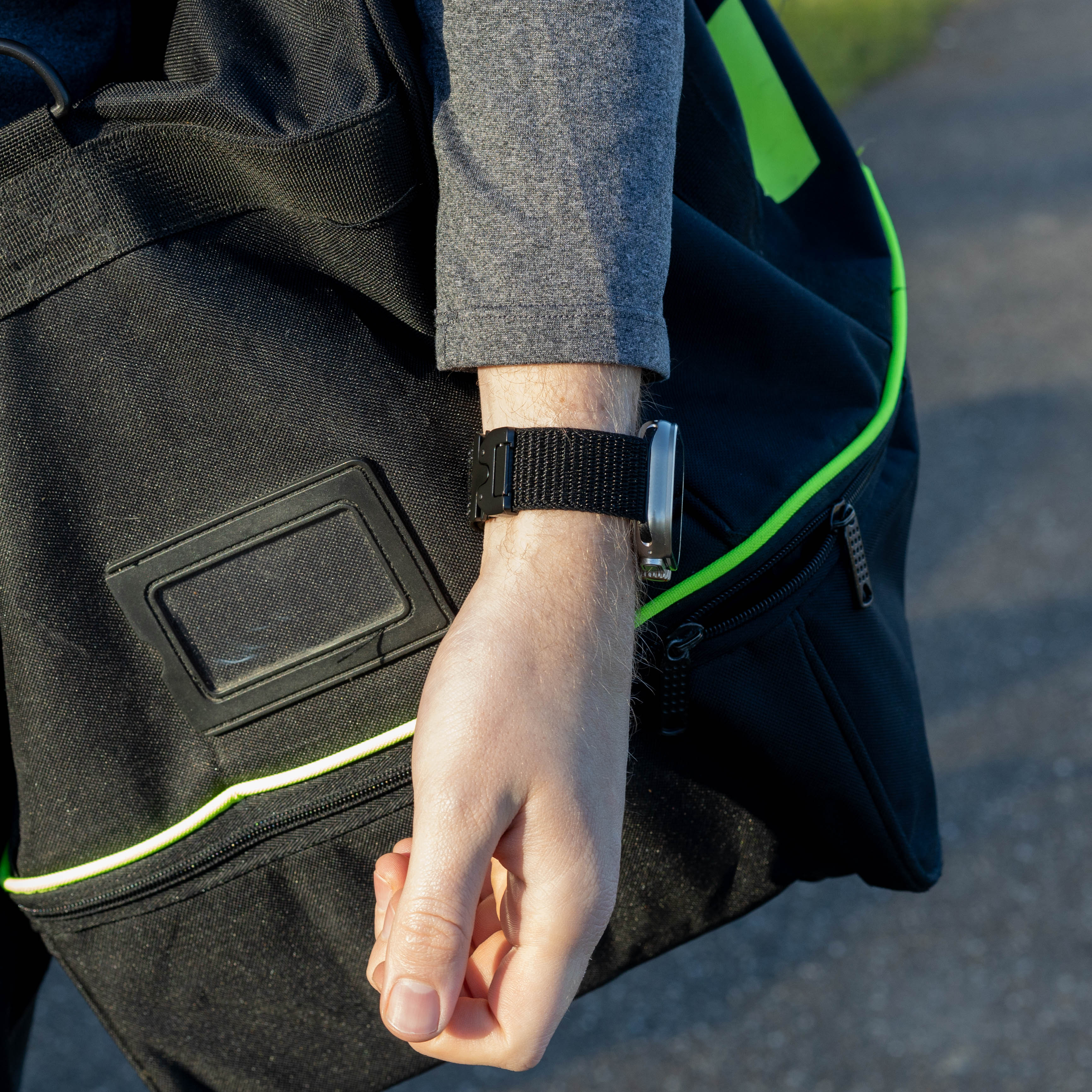 Bandz Apple Watch Ultra nylon band 'Deluxe' met P-buckle (zwart)