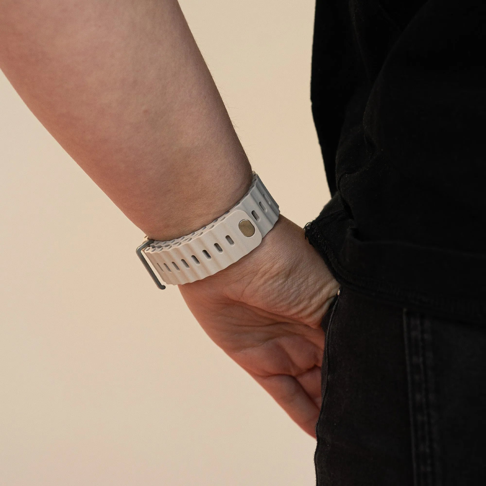 Apple Watch Ocean bandje met druksluiting (sterrenlicht)