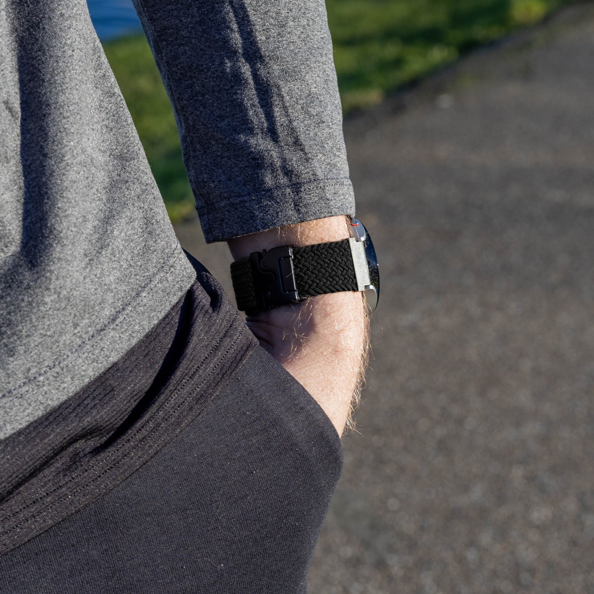 Huawei Watch 5 - 42mm gevlochten band met P-buckle (zwart)