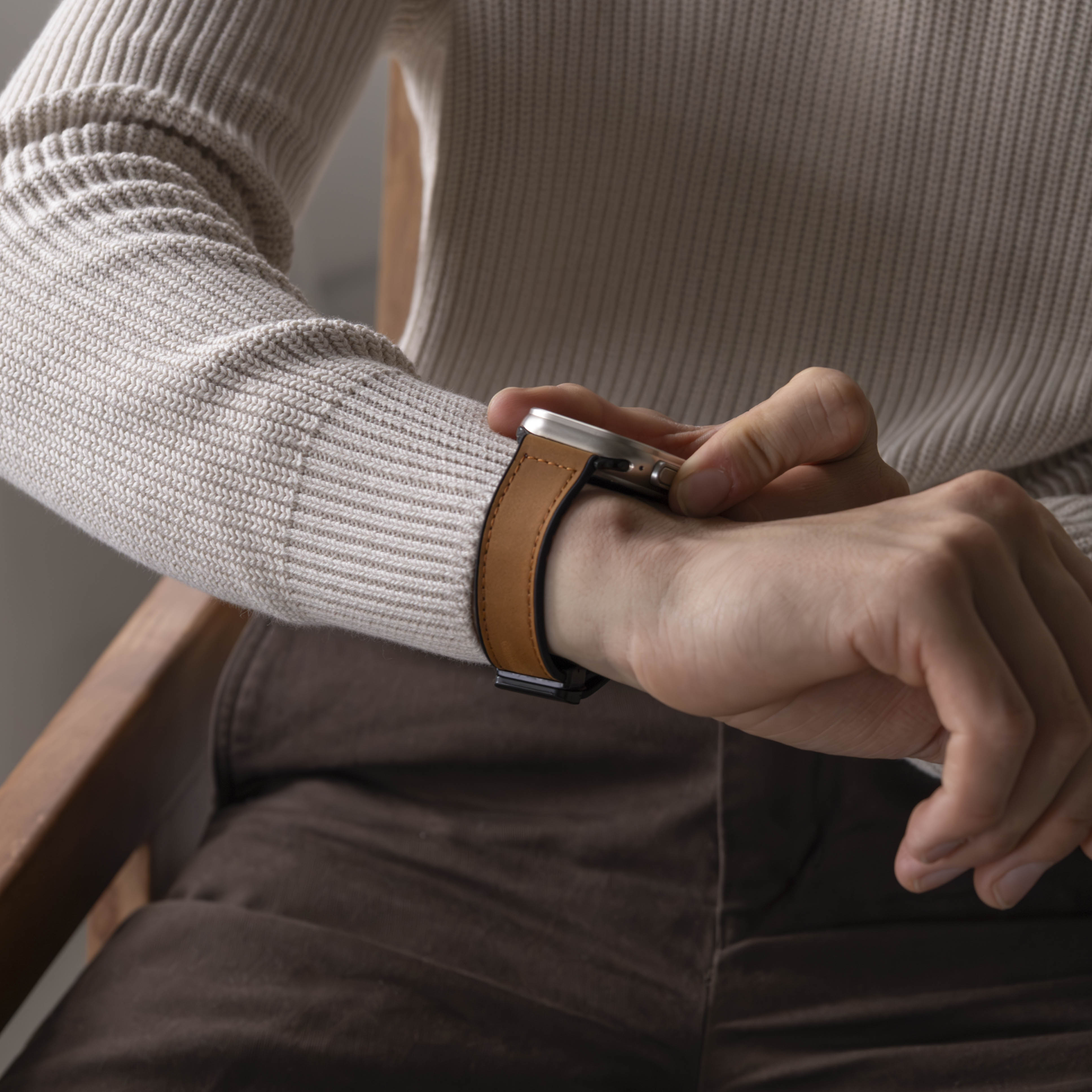Apple Watch Ultra leren d-buckle bandje (lichtbruin)