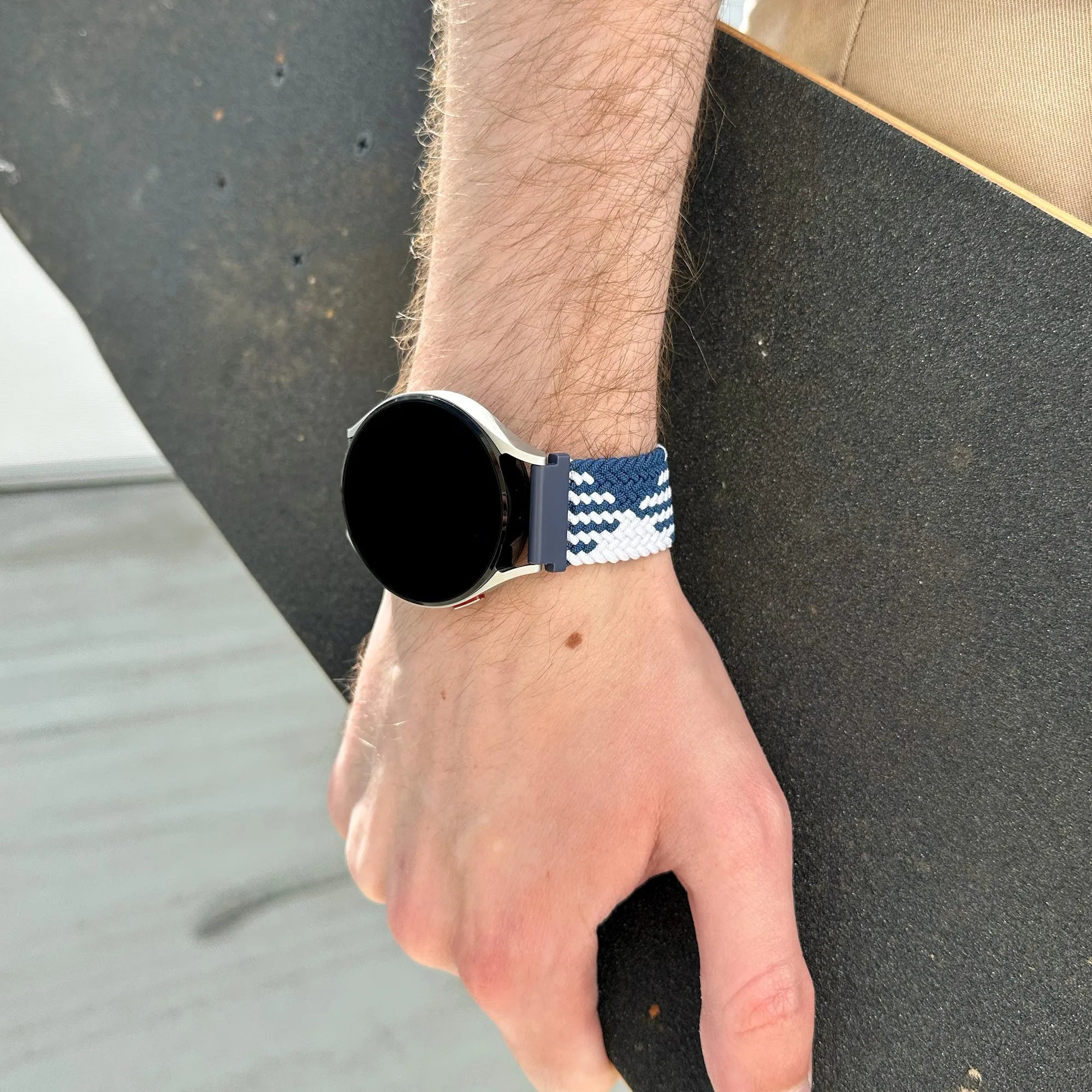 Coros Apex 42mm verstelbaar geweven bandje (blauw/wit)