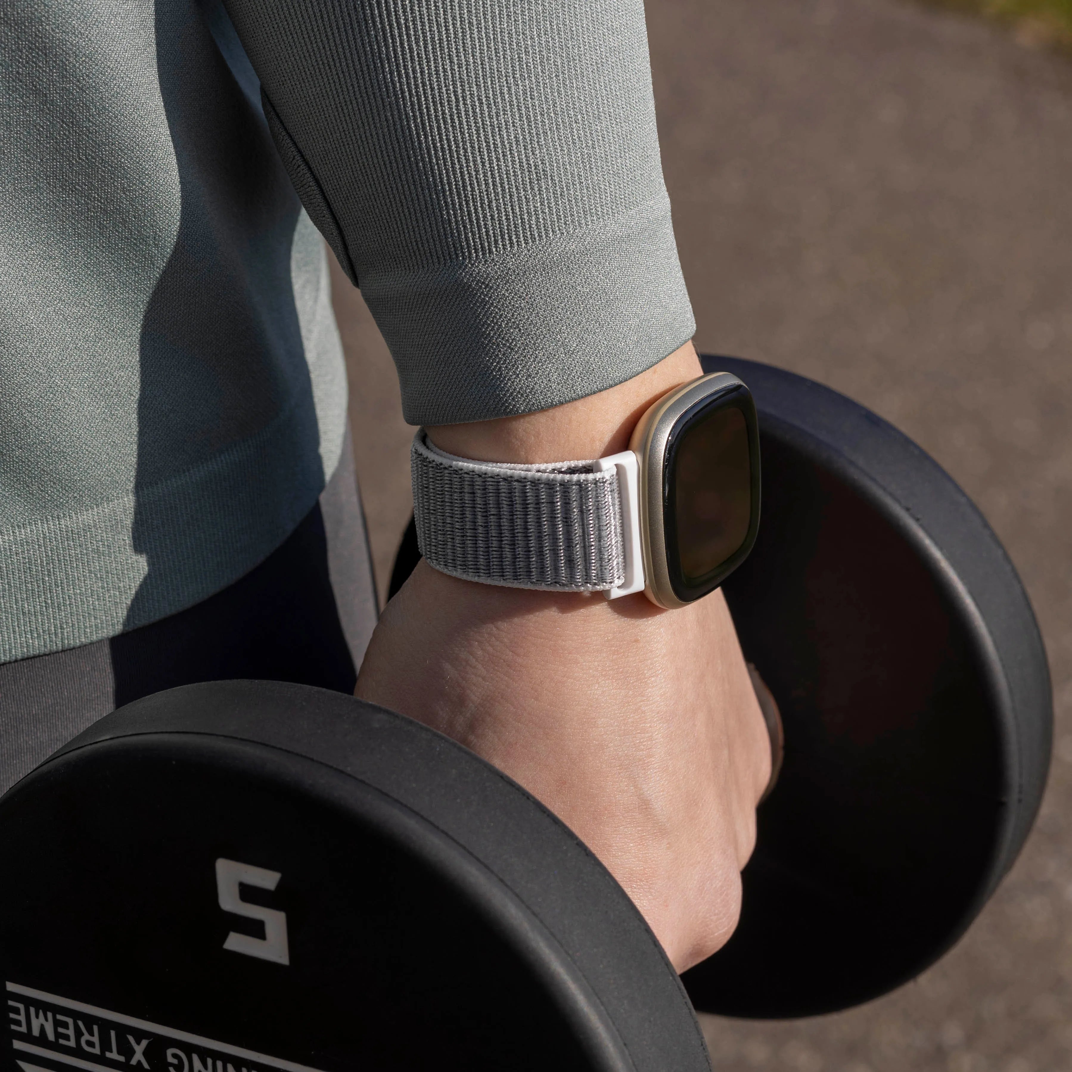 Fitbit Versa 3 nylon bandje (zeeschelp)