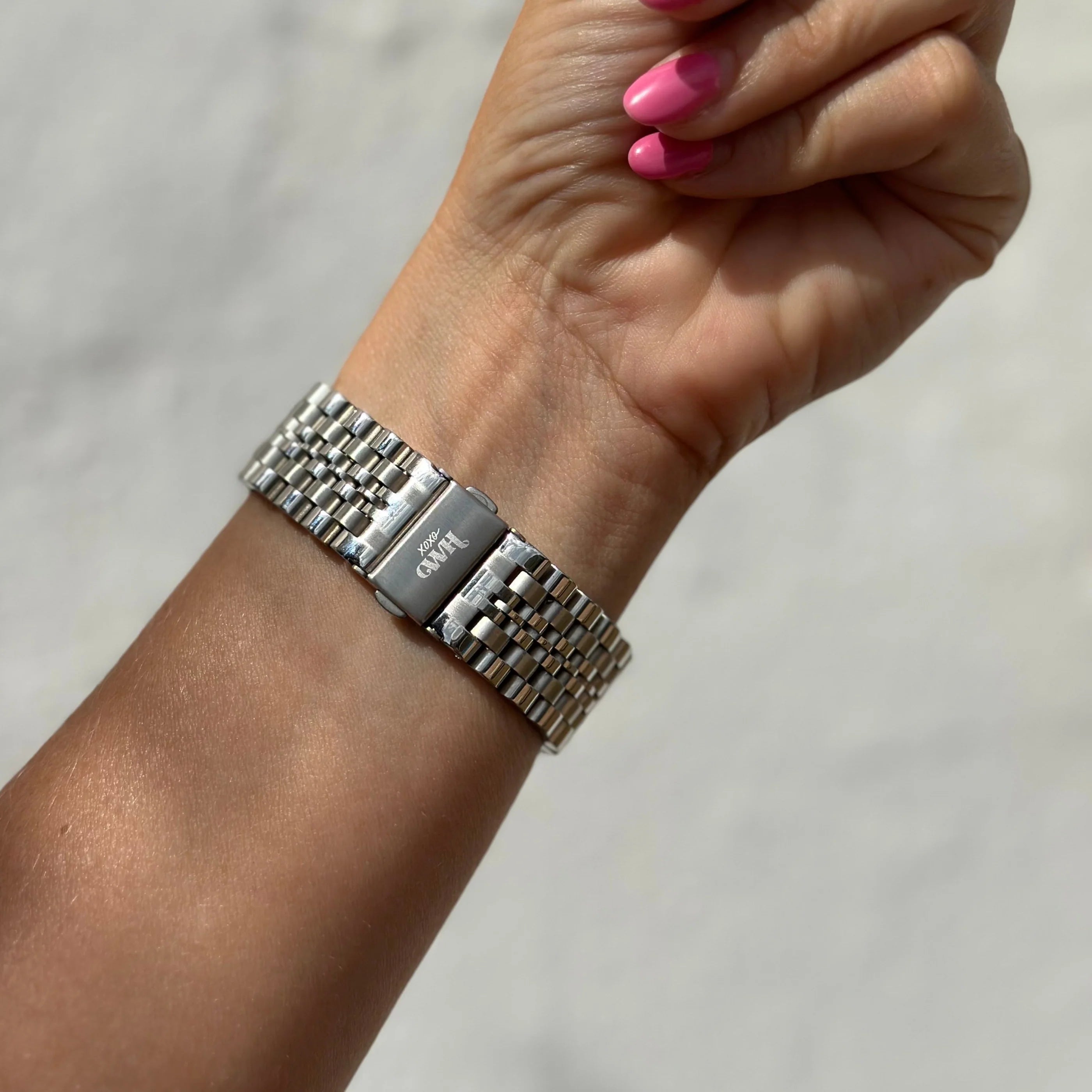 xoxo Wildhearts Apple Watch Steel Strap (Silver)