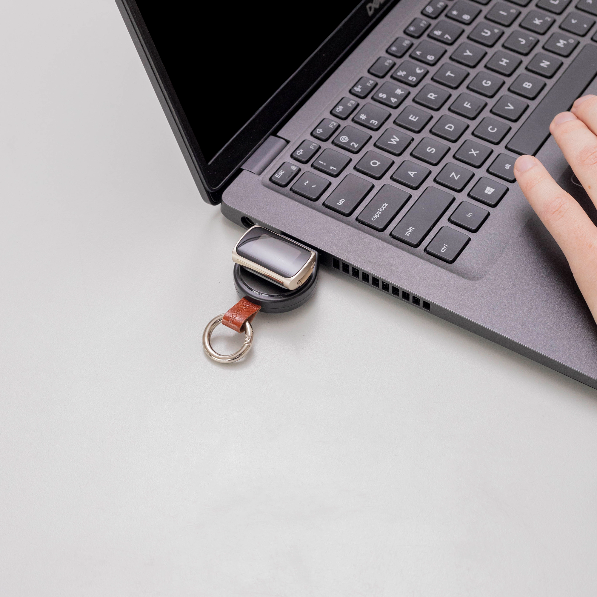 Fitbit Charge 5 / 6 / Luxe mini oplader (zwart)