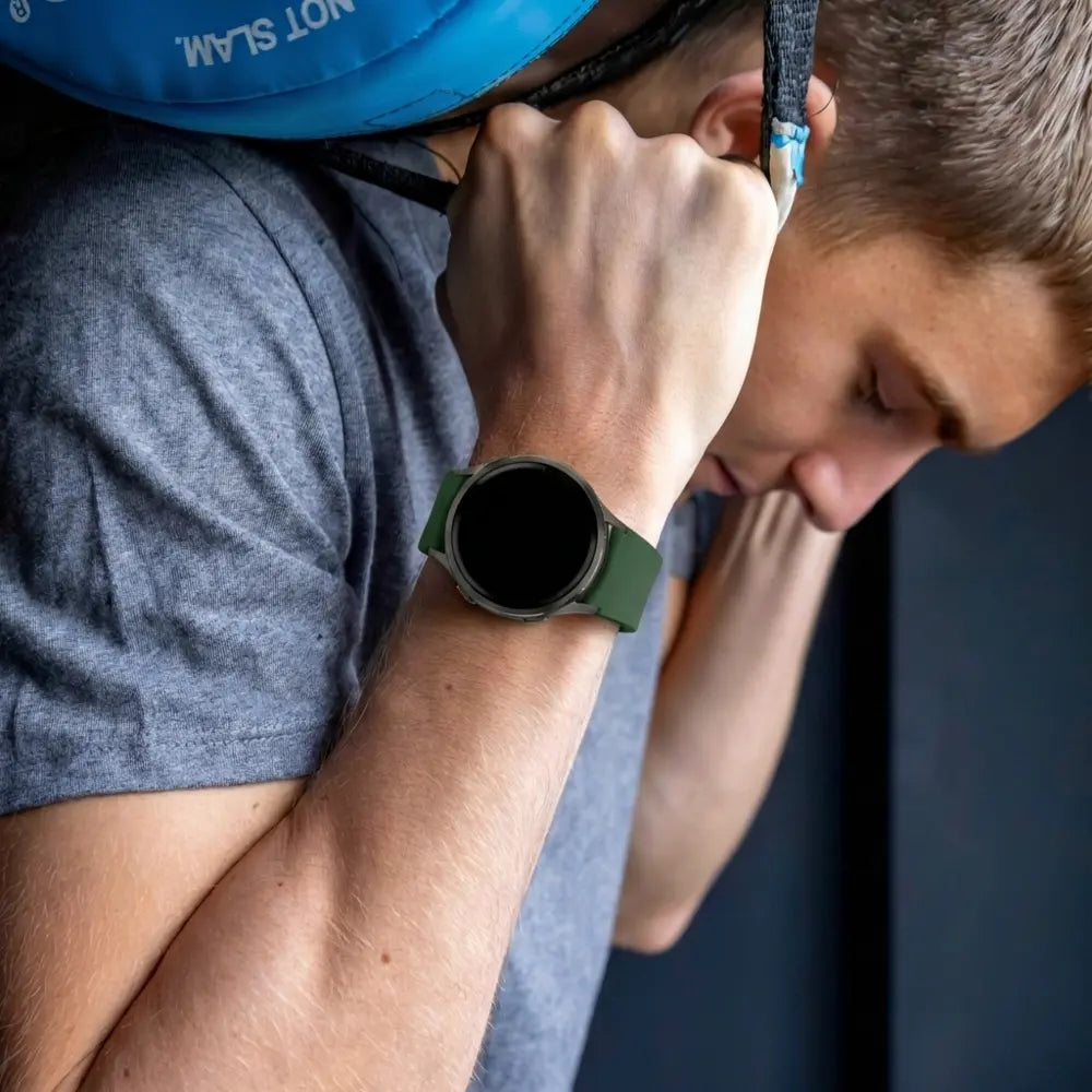 Bandz Garmin Forerunner 255 sport band 'Deluxe' (legergroen)