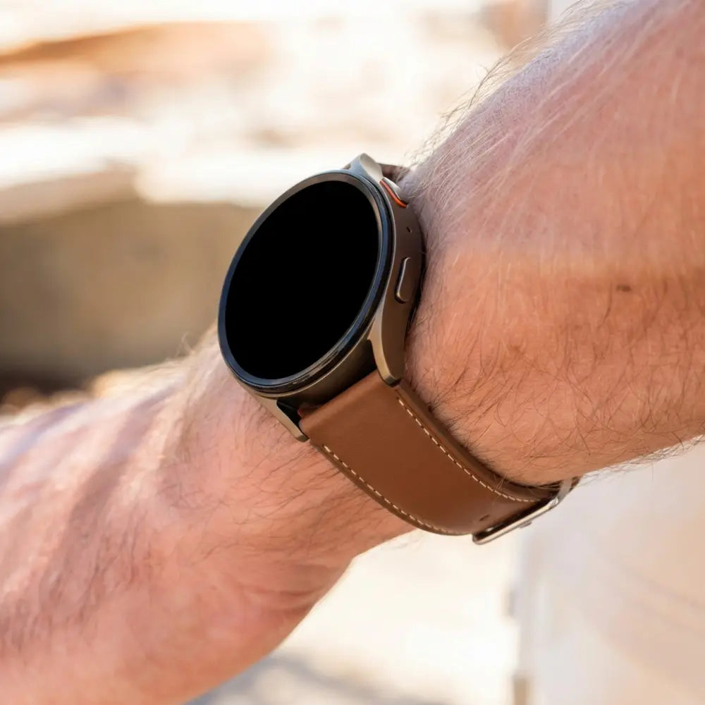 Bandz Samsung Galaxy Watch 7 - 40mm lederen band 'Easy fit' (bruin)