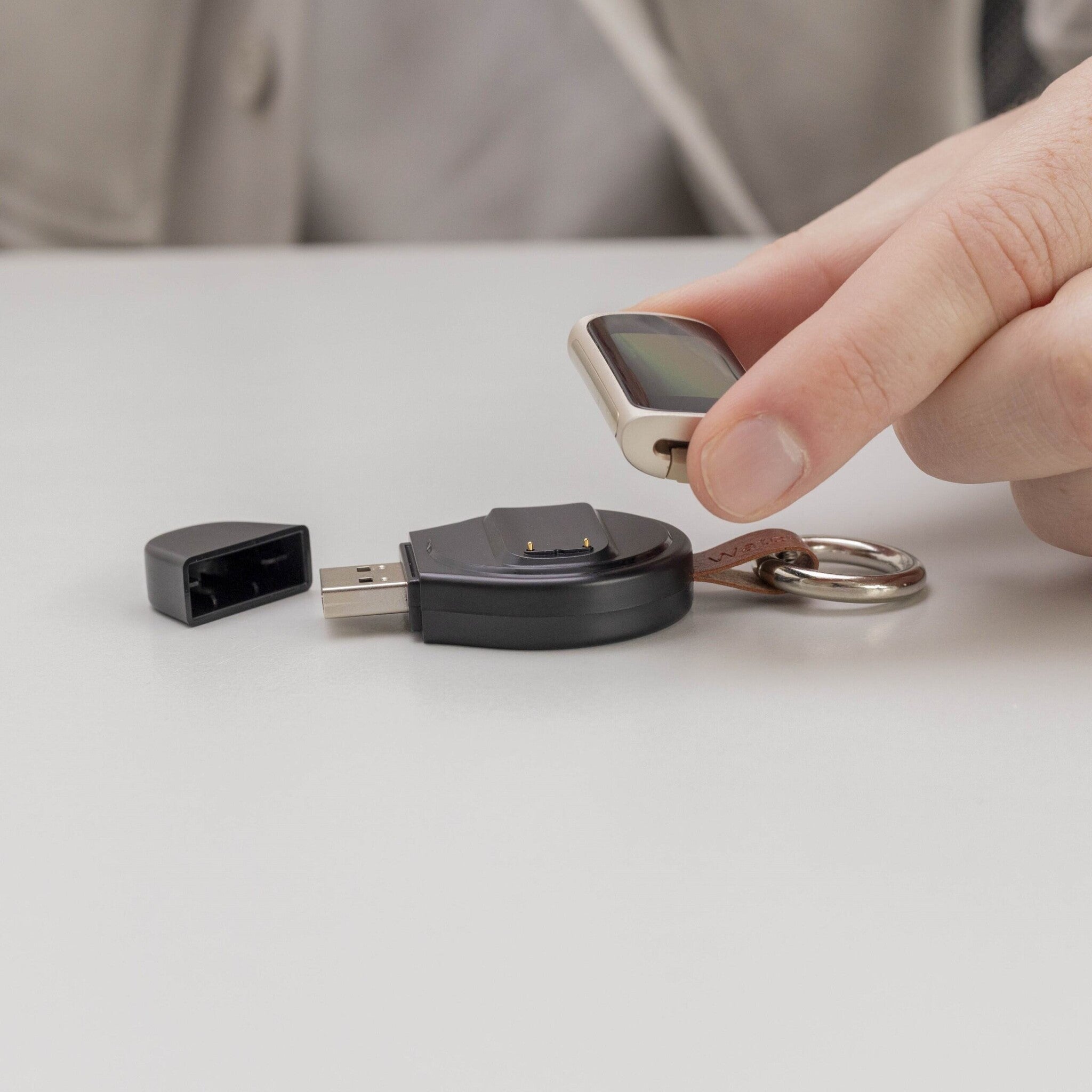 Fitbit Charge 5 / 6 / Luxe mini oplader (zwart)