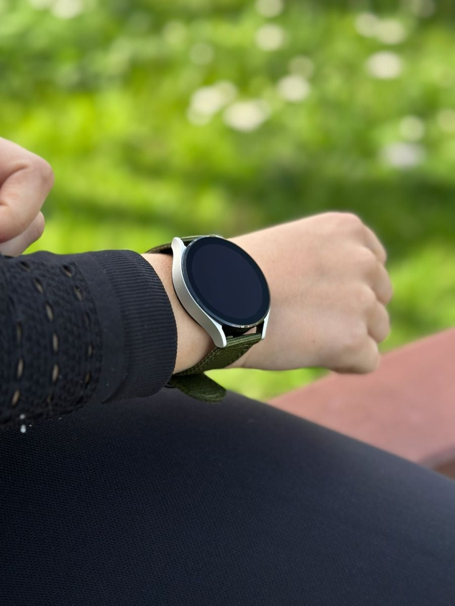 Fossil Gen 4 Explorist (HR) nylon gesp band (groen)