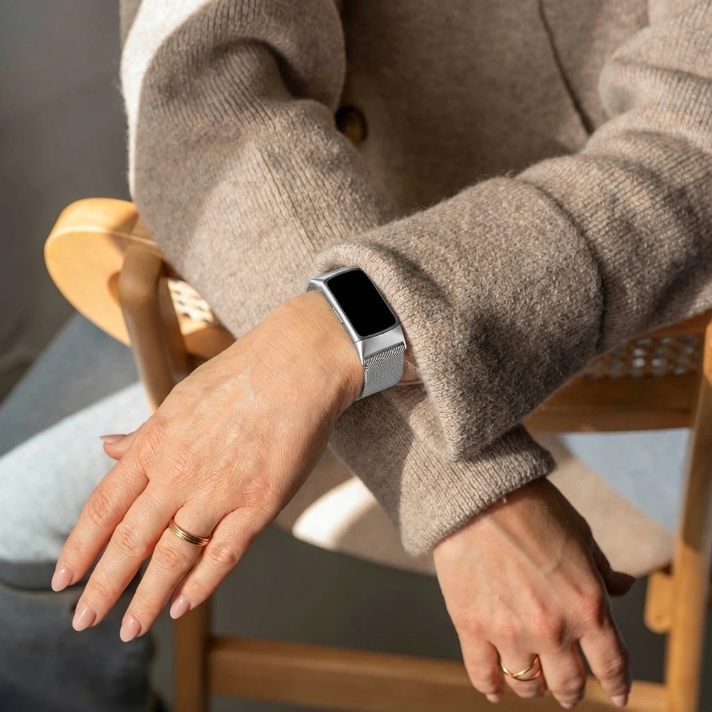 Fitbit Charge 5 Milanese Strap (Silver)